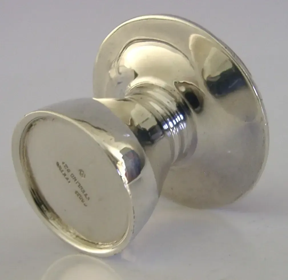 Poivrière en argent massif sterling et émail, forme champignon, vers 1980, Mexique photo vinterior
