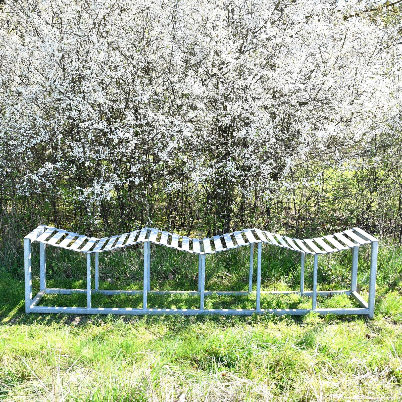 photo furniture Large Contemporary   Garden Bench