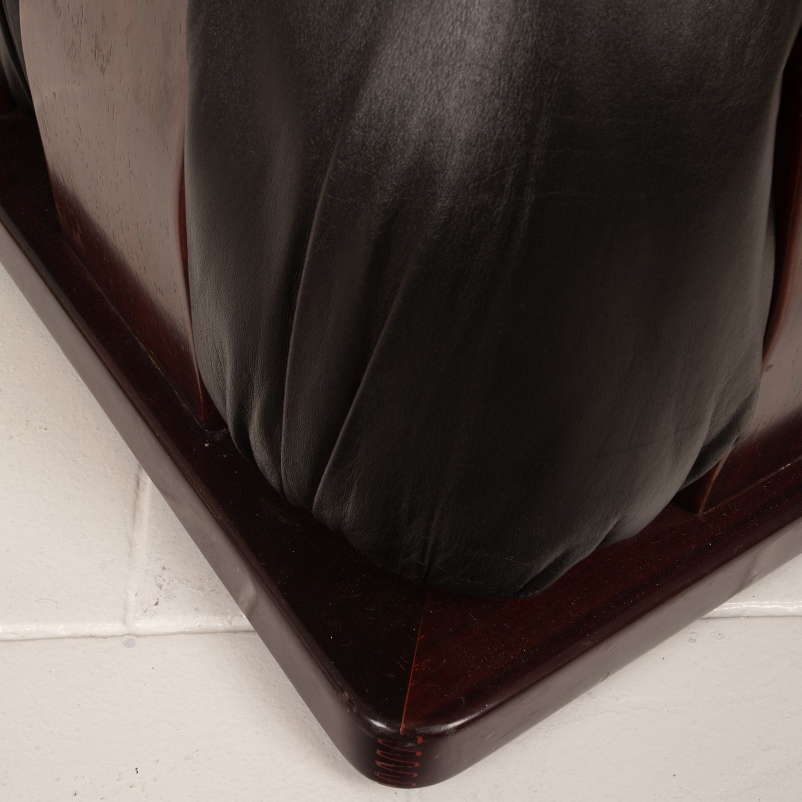 Dragone Pouf In Leather And Padouk By Luciano Frigerio For Frigerio Di Desio. photo Furniture