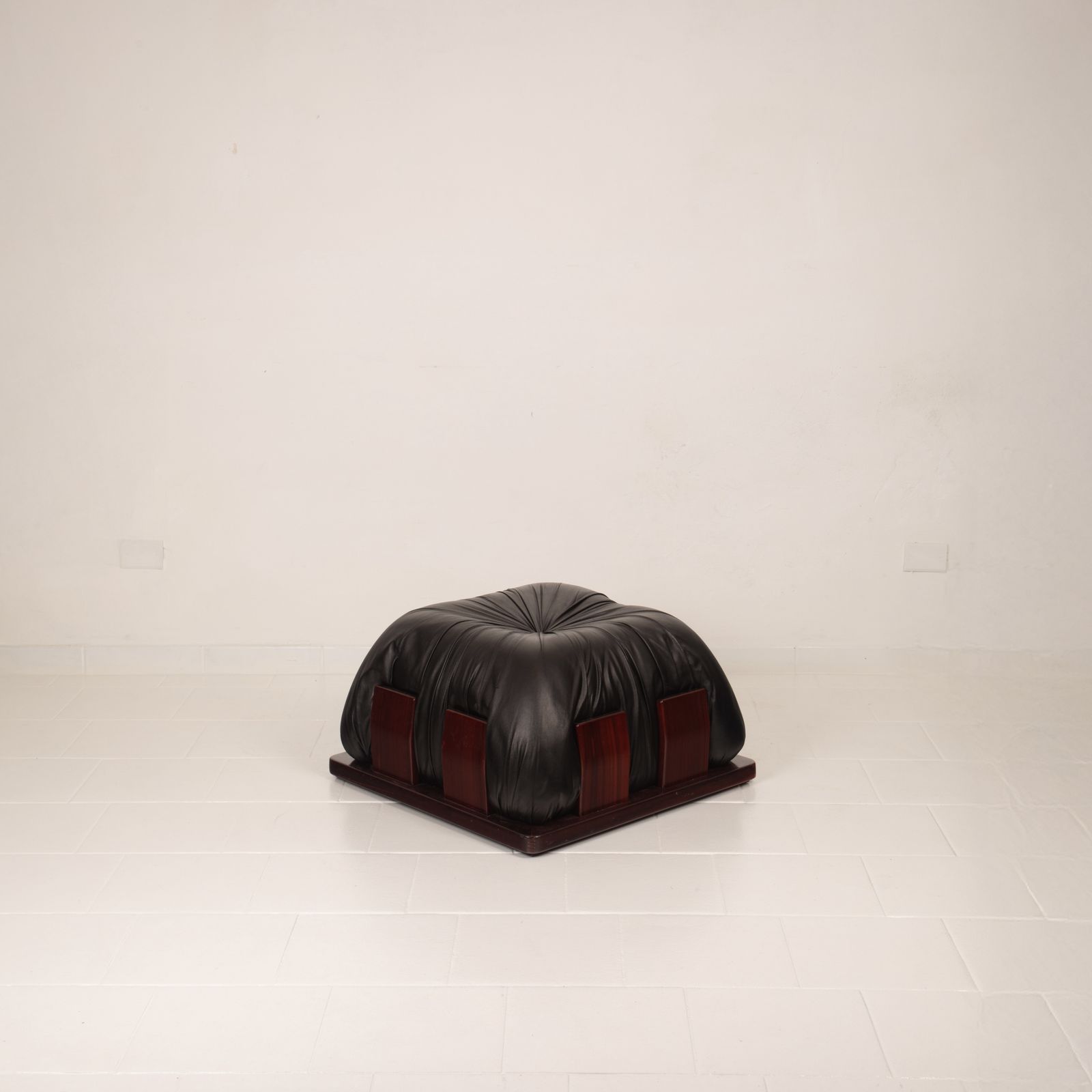 3312.0 Dragone Pouf In Leather And Padouk By Luciano Frigerio For Frigerio Di Desio. photo