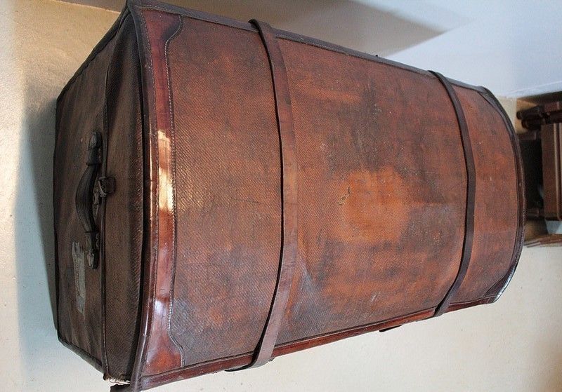 Travel Trunk Epoque 1900 photo for sale