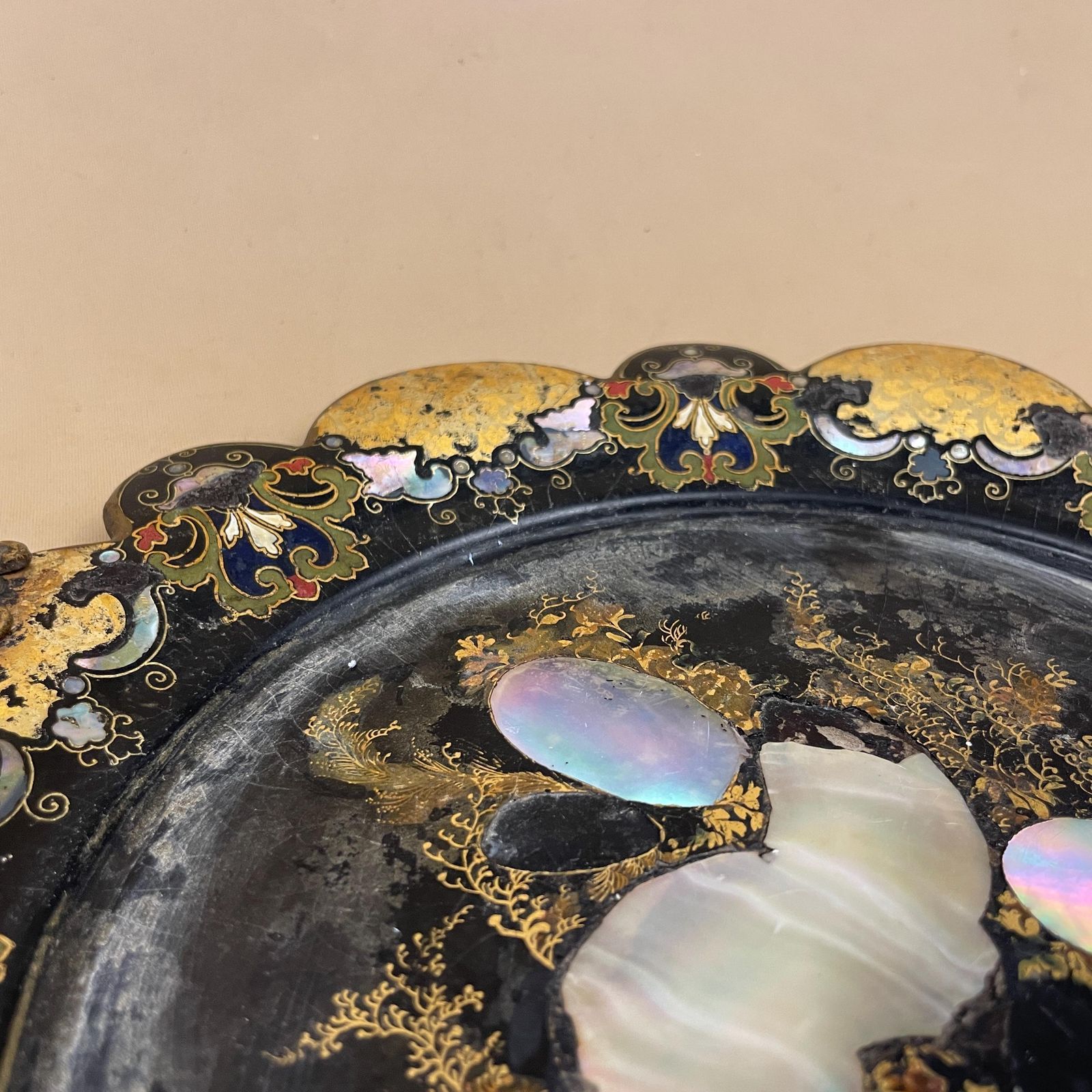 Victorian Papier Mâché Tray Mother Of Pearl Black Gold Floral Metal Handle Scalloped Edge Display Piece photo vintage