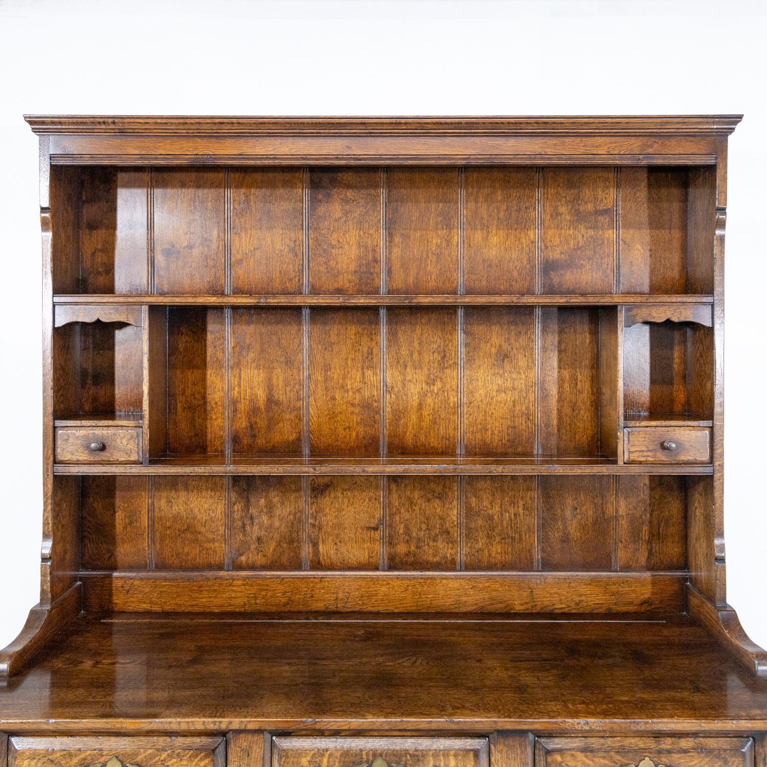 photo furniture Oak Welsh Dresser