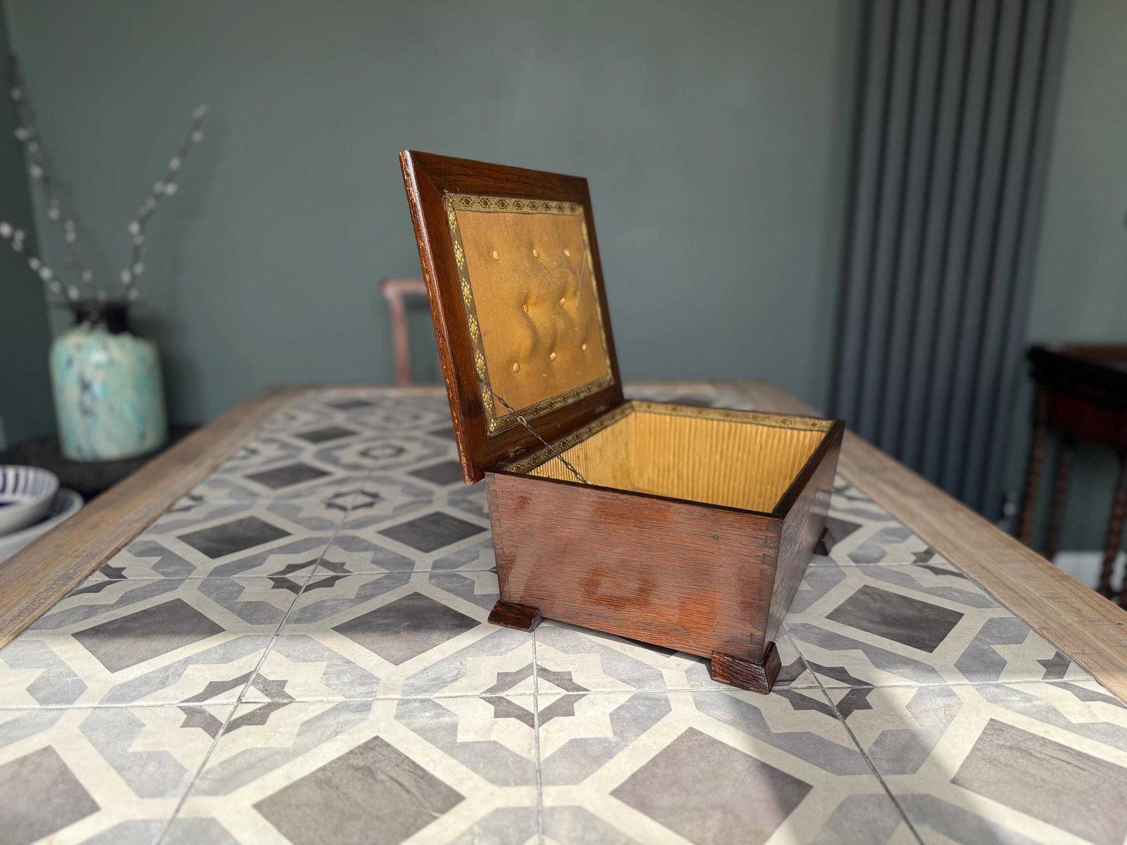 Victorian Antique Wooden Oak Chest. Hand Made Sewing Box, Storage Box, Desk Tidy. photo for sale