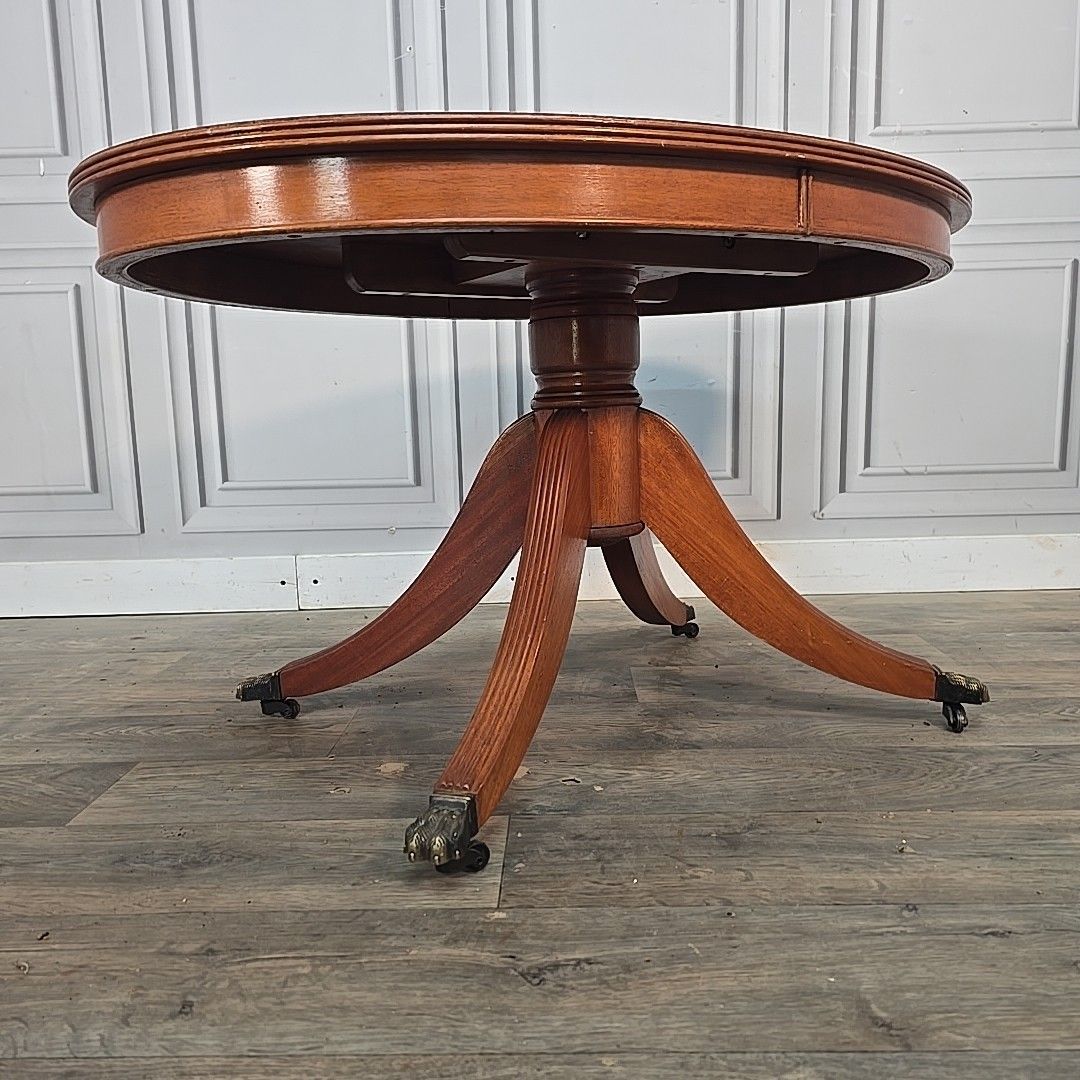 Vintage Oval Coffee Table Inlaid Top Mahogany Veneer Centre Side Antique Style photo for sale