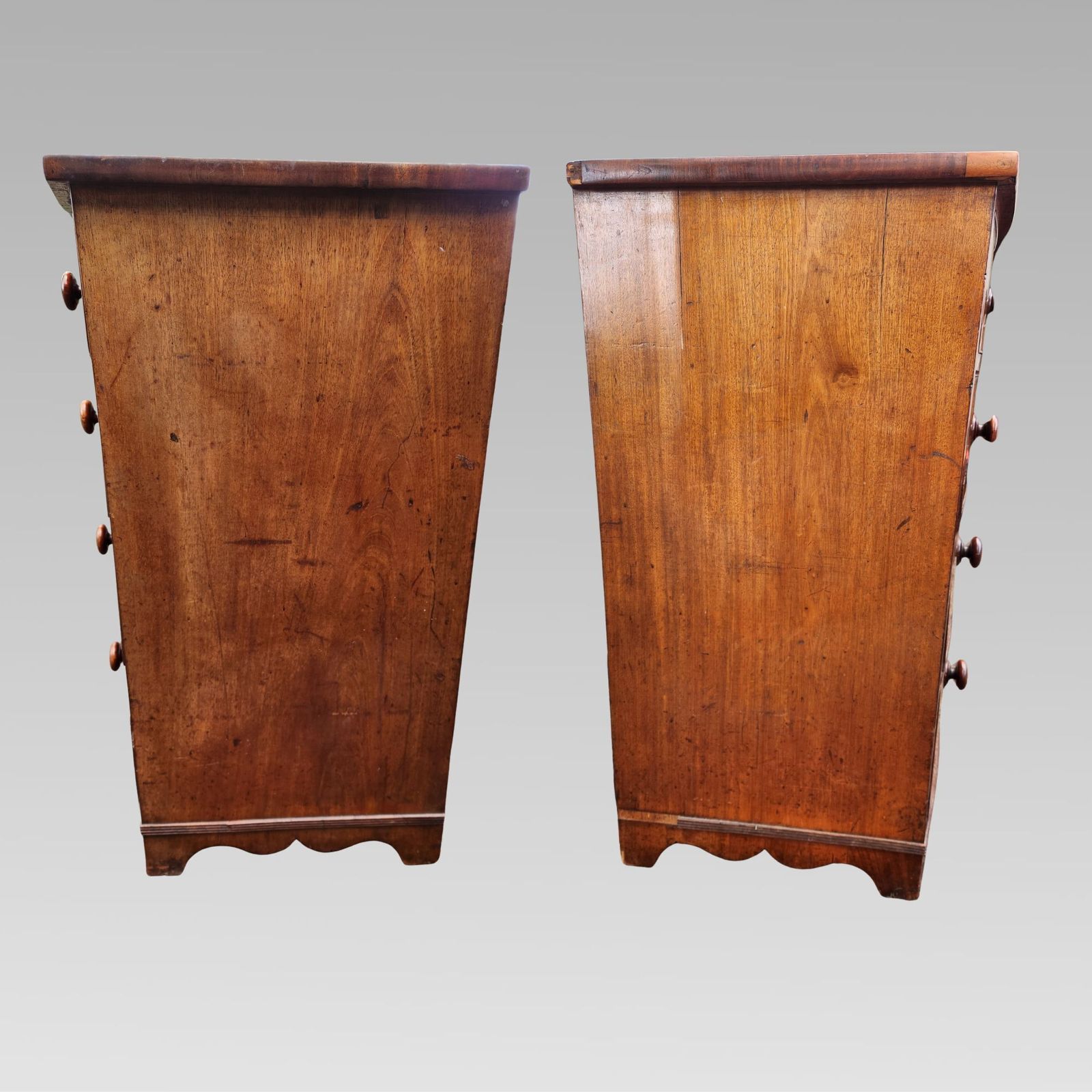 Fabulous Victorian Mahogany Chest Of Drawers Bow Front Turned Handles photo 795.0
