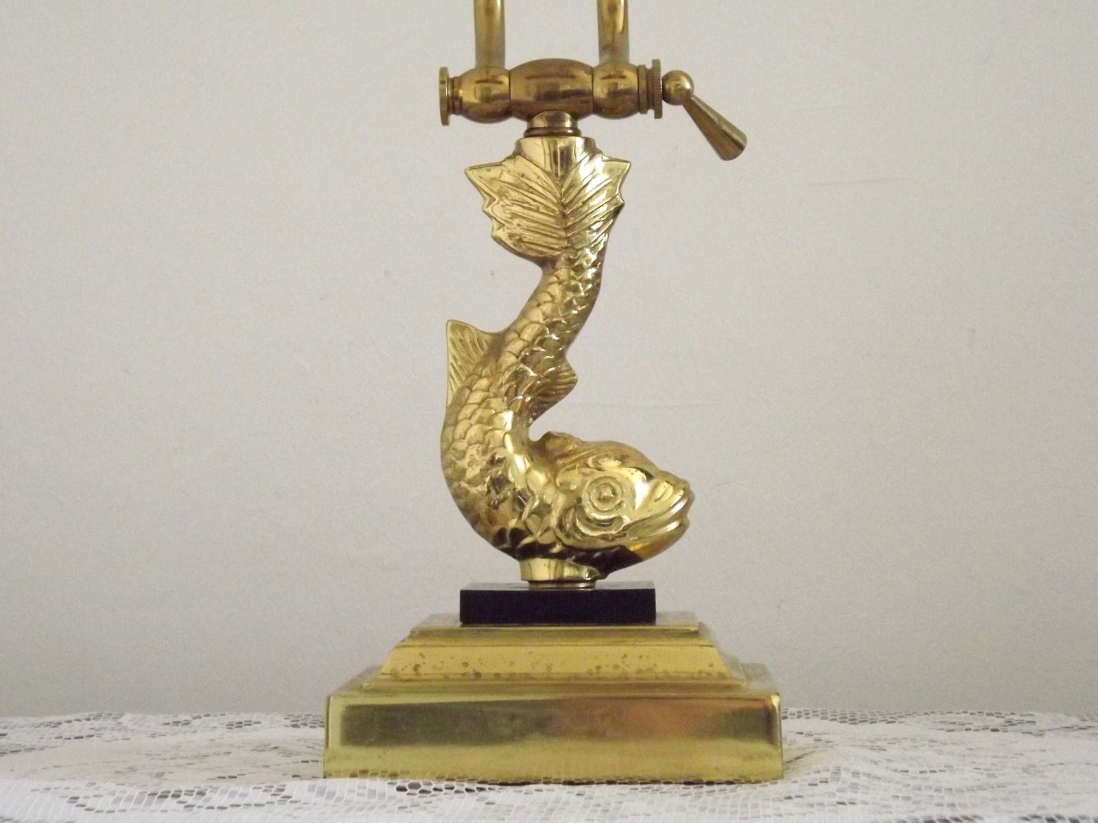 photo furniture French Vintage Brass Koi Fish Base Bankers Lamp/ Desk Lamp