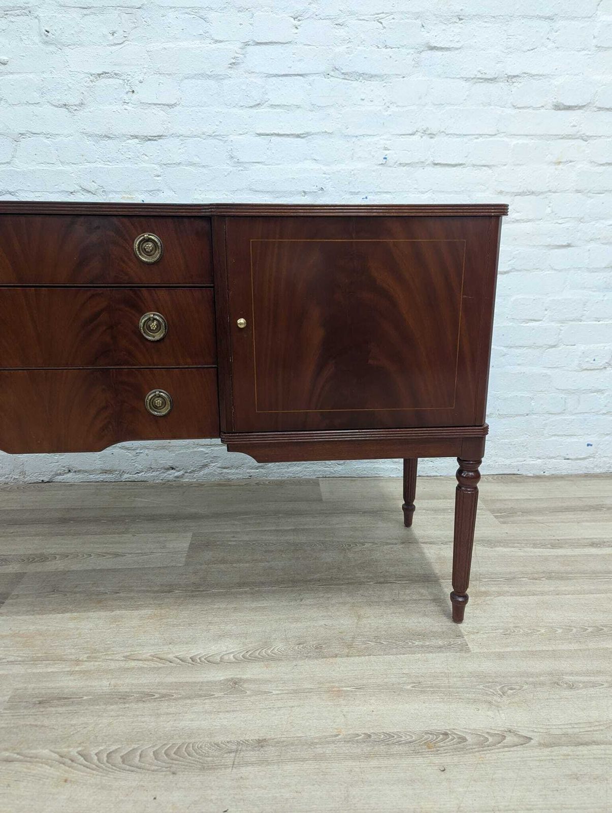 Beithcraft Sideboard photo vinterior