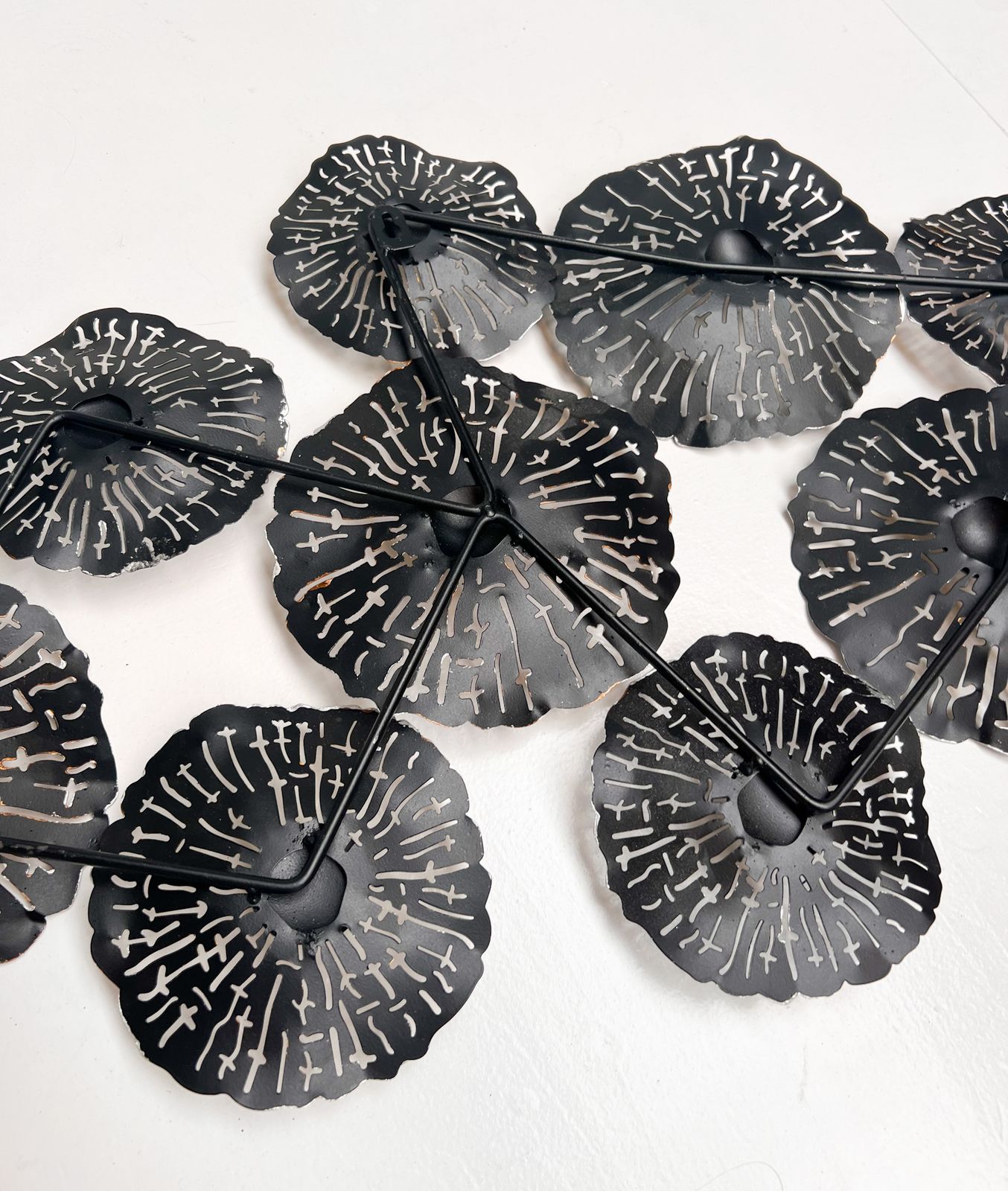 95.94 Xl Metal Flower Sculpture For The Wall – 72 Cm photo