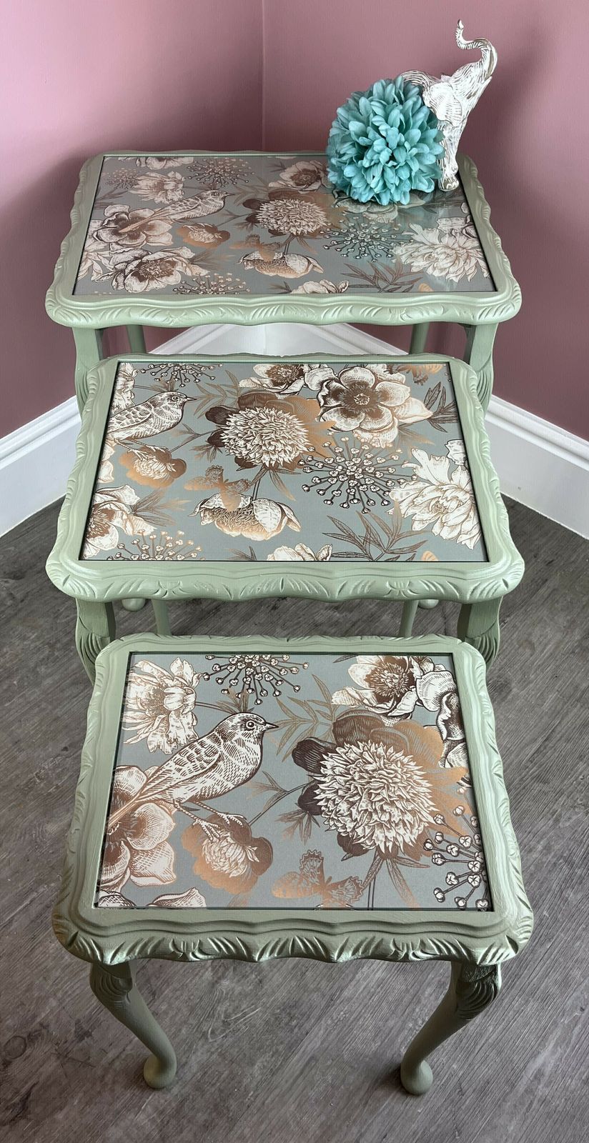 Nest Of Tables With Queen Anne Legs photo vinterior