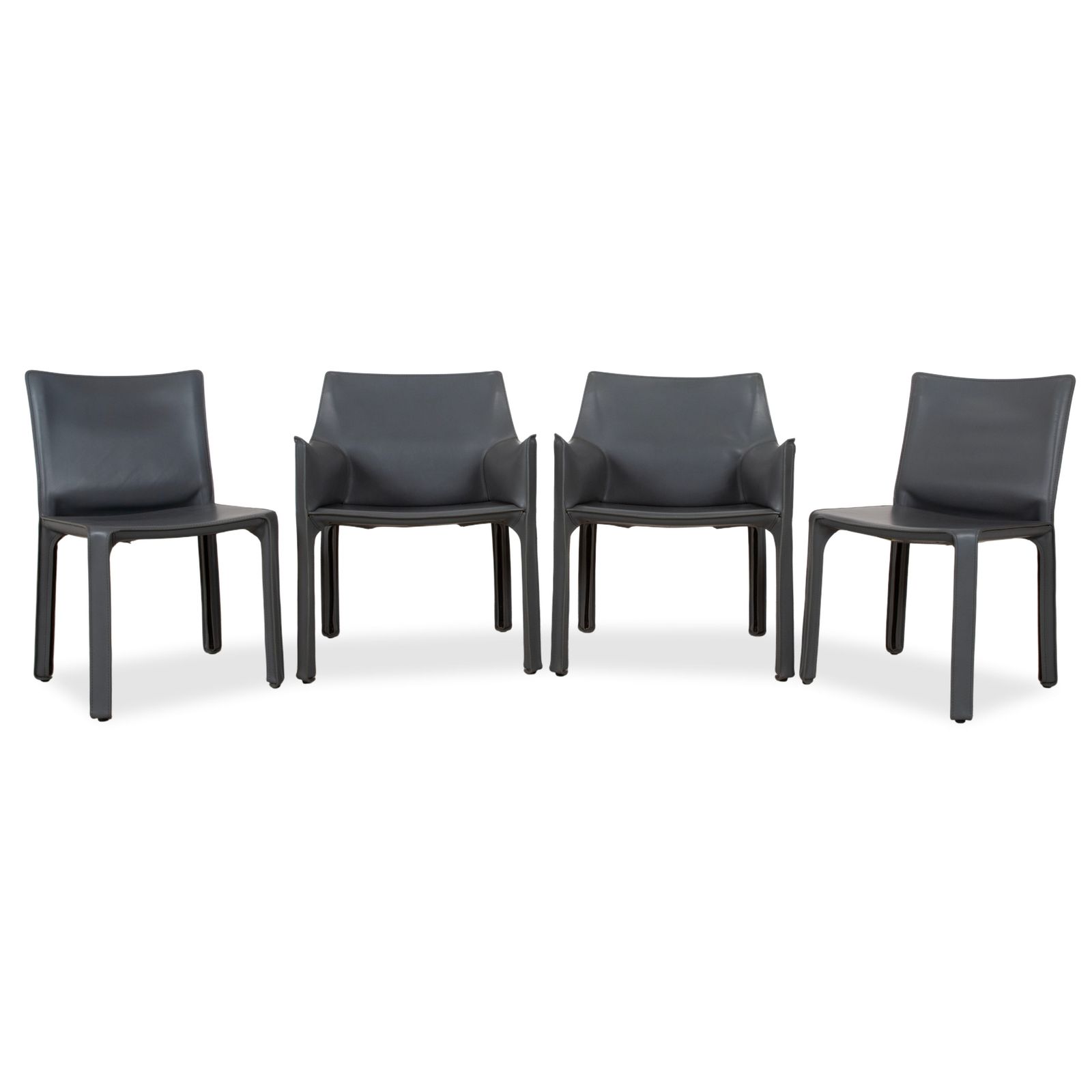 Lot de 4 chaises Cassina Cab 413 en cuir gris, Core Leather, par Mario Bellini