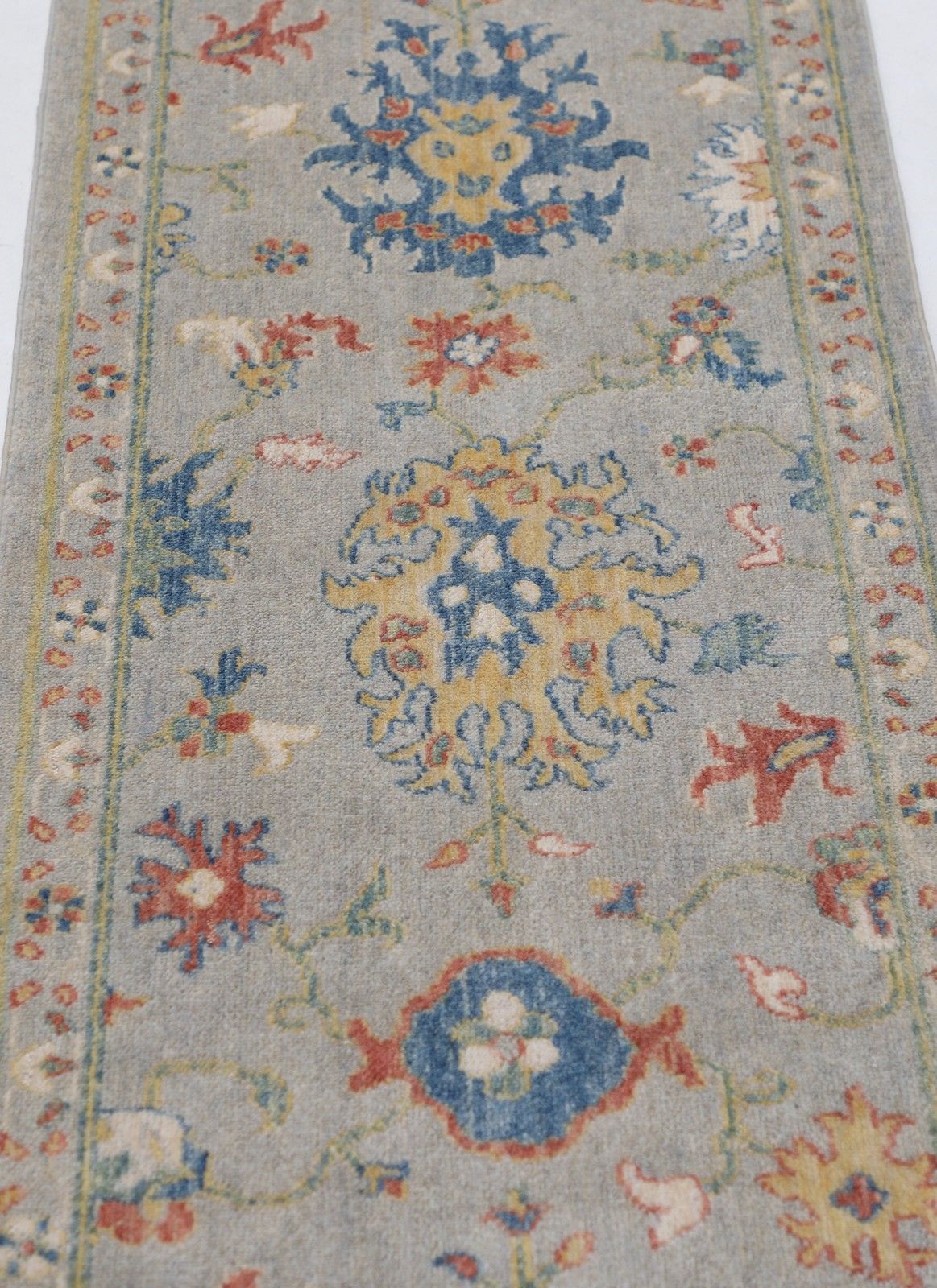 Tapis de couloir moderne 1'11" x 8', tapis de cuisine, tapis fleuri pour couloir, tapis d'escalier photo for sale
