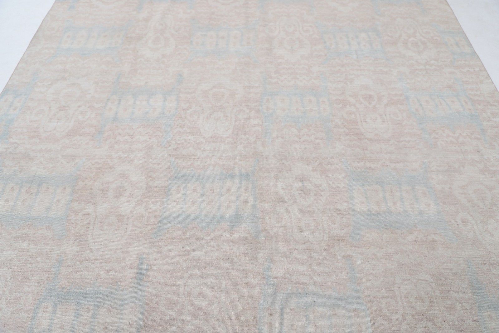 Handgeknoopt vloerkleed 242 x 305 cm, roze en lichtblauw geometrisch patroon, voor woonkamer photo for sale