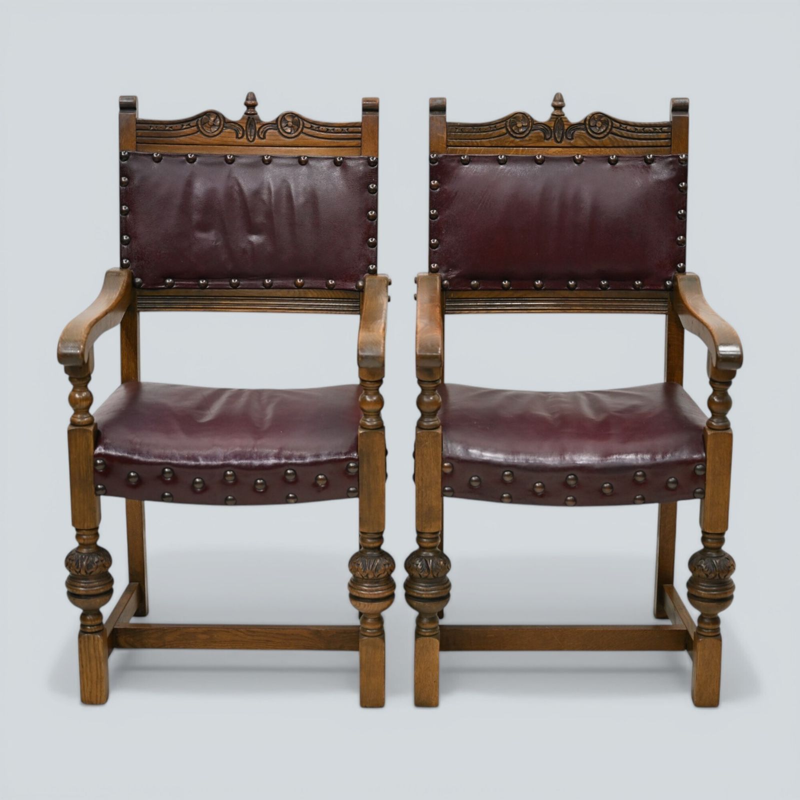 photo vinterior 6 Old Charm Dining Chairs Studded Leather Seats/Backs Light Oak Free Uk Delivery