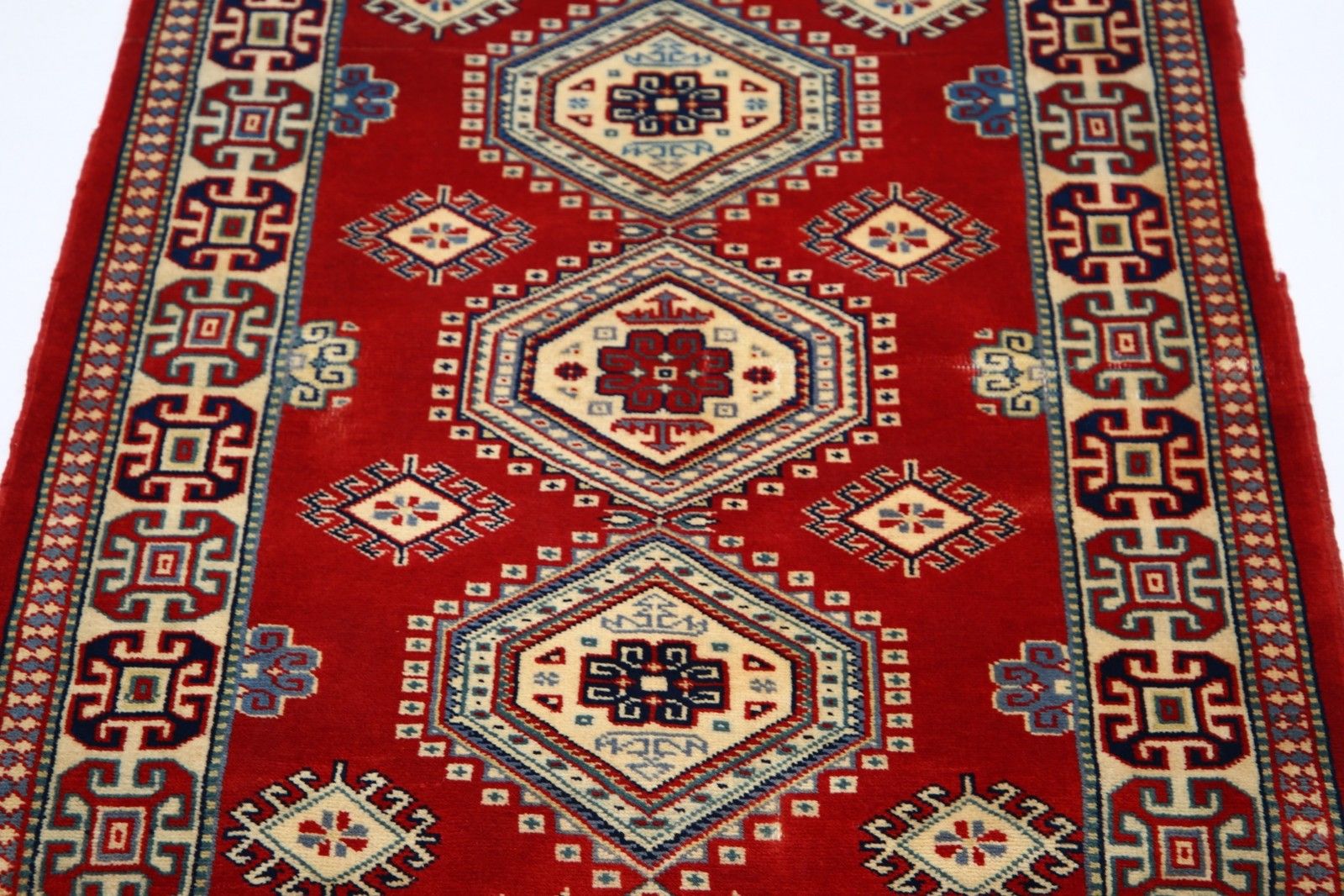 Tapis en laine noué à la main, style tribal, 74 x 130 cm (2,5 x 4,3 pi), rouge, bleu marine, ivoire, bleu clair photo 517.0