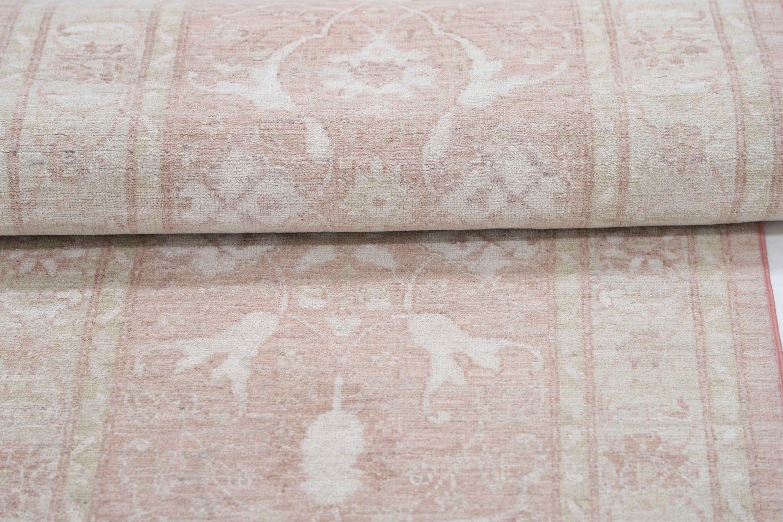 2.4x9.7 Ft Handknotted Hallway Runner Rug In Soft Pink & Beige. Kitchen Rug photo Textiles