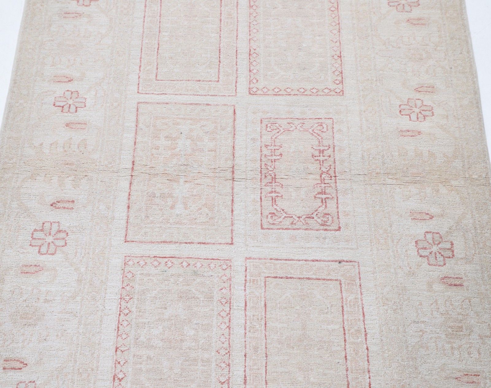 Tapis d'appoint turc traditionnel 97 x 150 cm. Tapis noué à la main. 100 % laine photo for sale