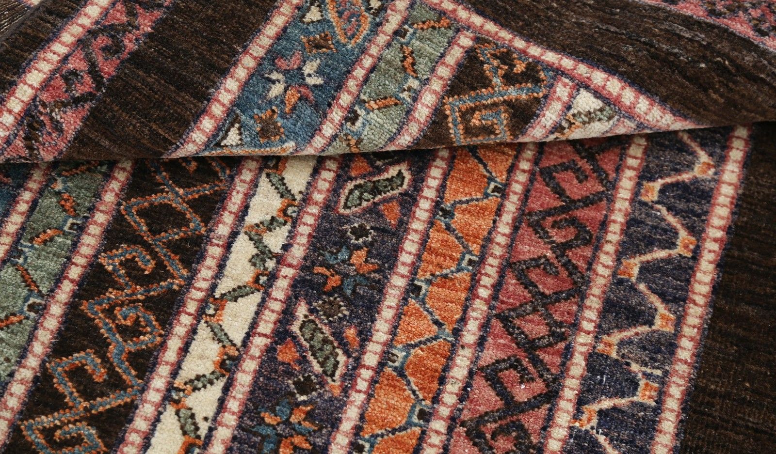 3x5 Ft Kleurrijk Handgeknoopt Oushak Wollen Vloerkleed. Turks Gestreept Motief Accentkleed photo vinterior