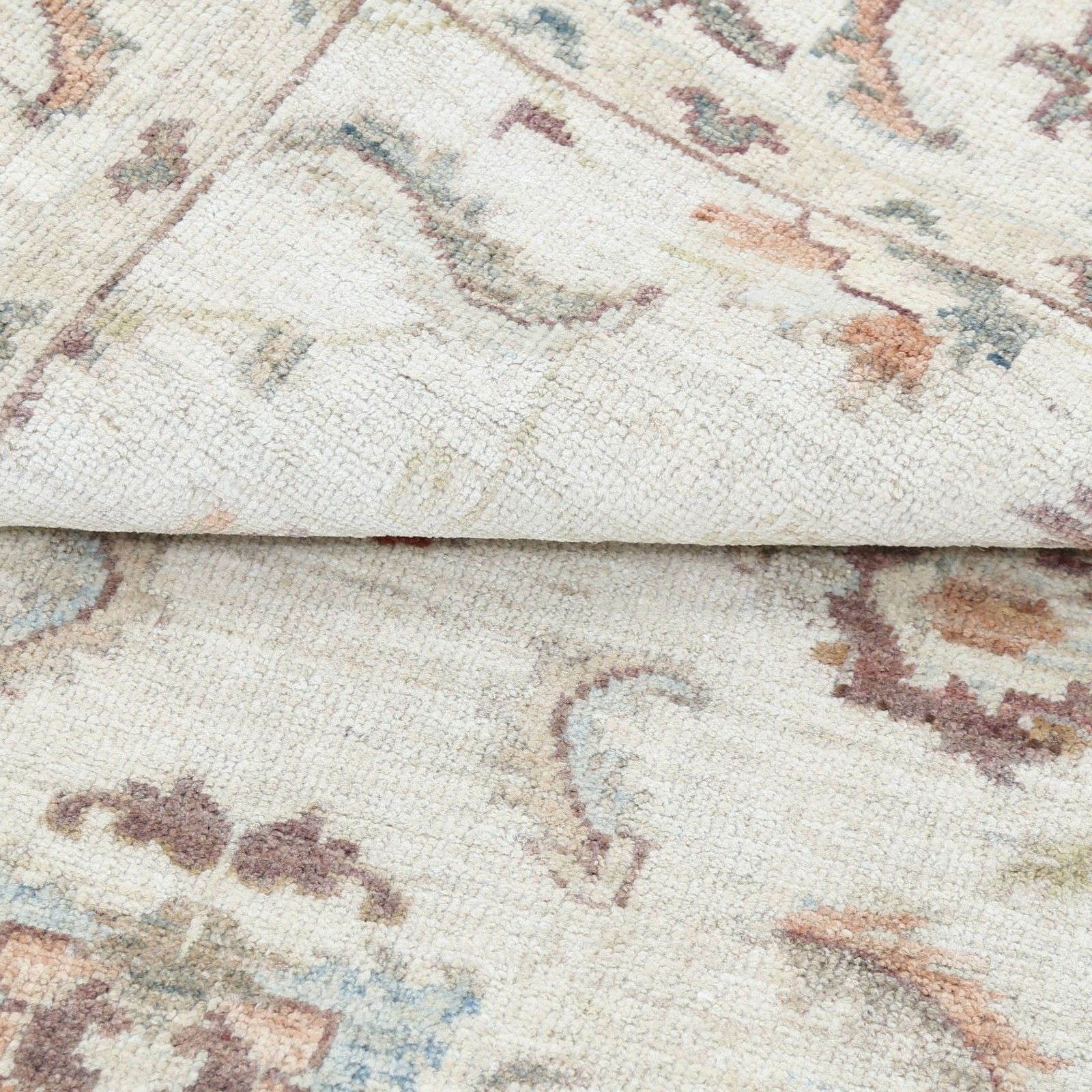 Tapis Oushak beige noué à la main, motif floral sur l'ensemble du tapis, 1 x 1,46 m. 100 % laine photo buy