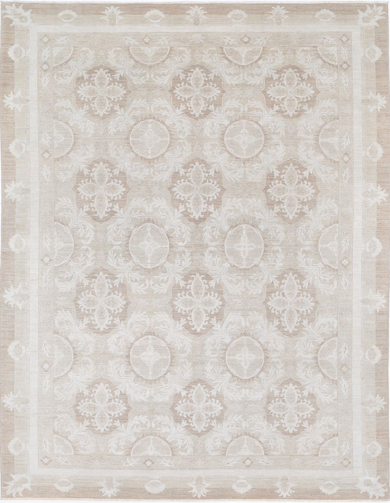 Tapis artisanal beige en laine, motif treillis, 2,75 x 3,57 m
