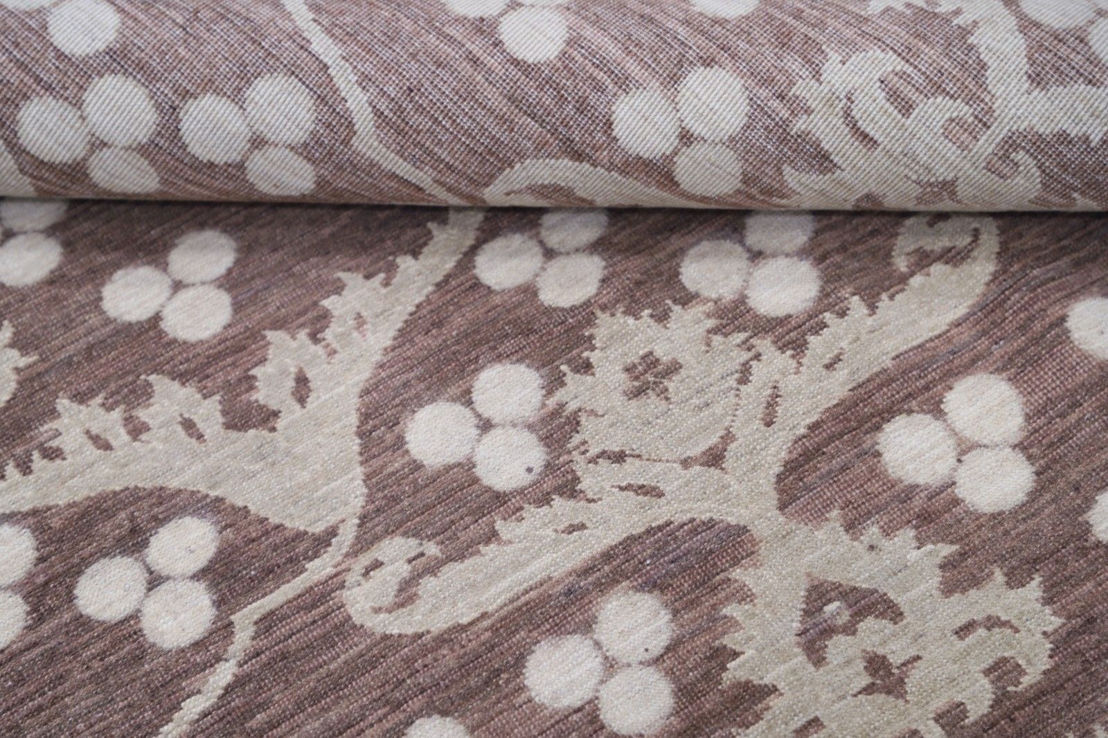 Tapis de zone noué à la main, beige et brun, 1,91 x 2,62 m. Tapis turc à motif floral ogive photo 3233.0