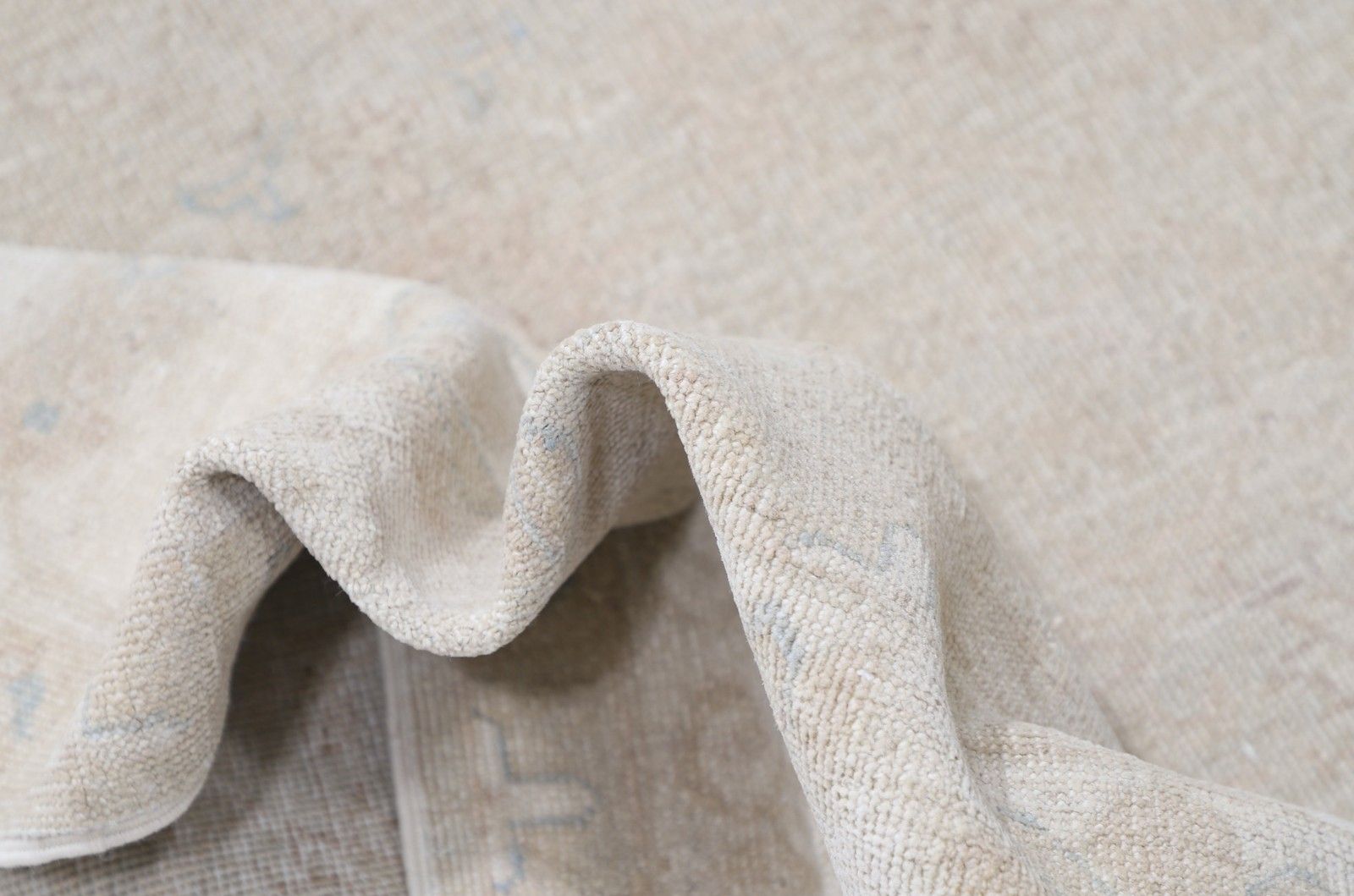 Tapis de salon et de salle à manger noué à la main, beige, 183 x 262 cm. 100 % laine photo vinterior