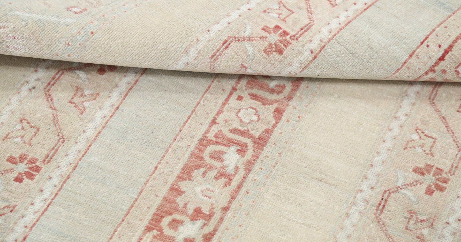 Tapis à motifs rayés turcs noué à la main, beige et rouge, 1,15 x 1,76 m photo Textiles