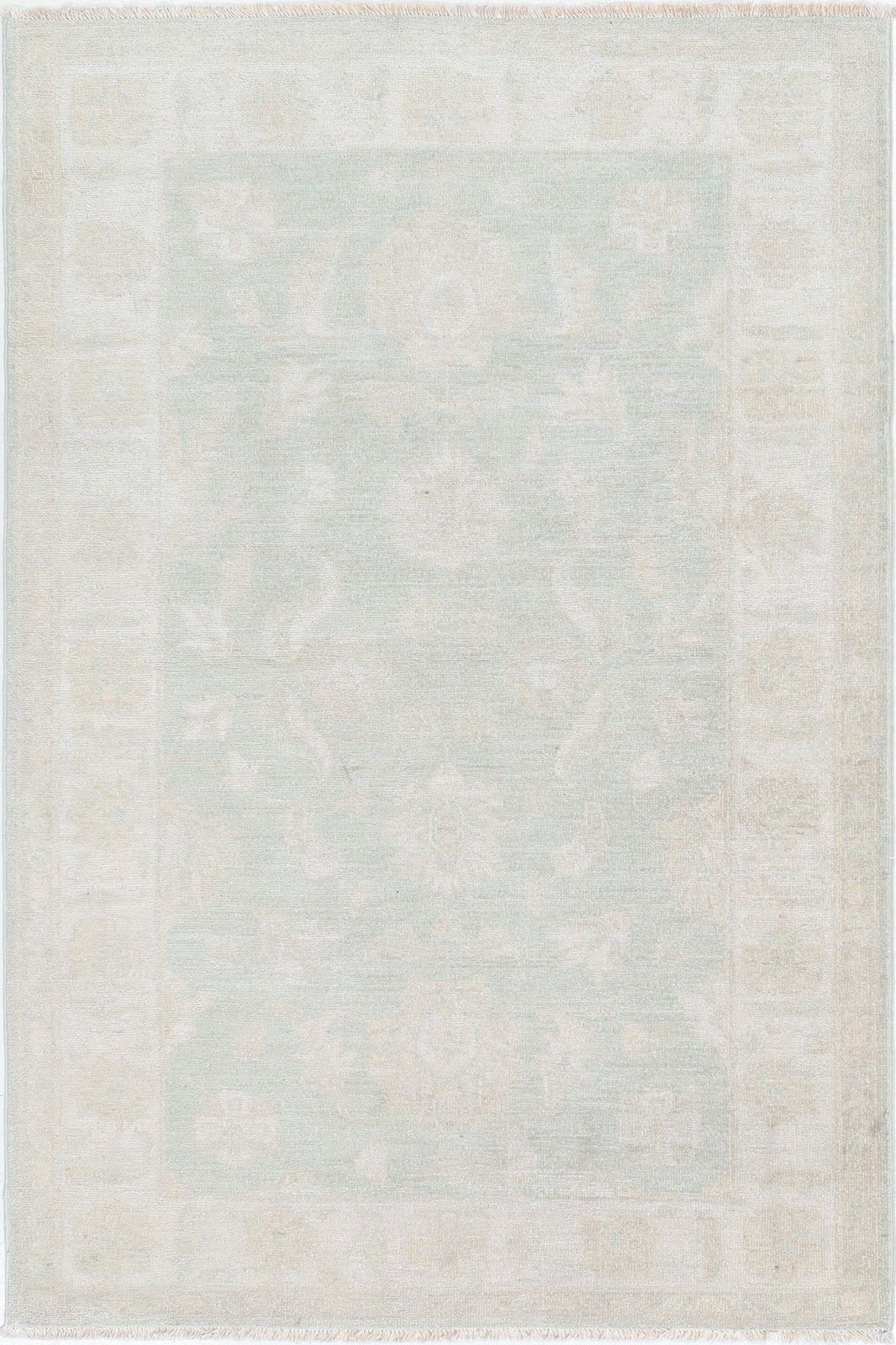 3x4.7 Ft Traditional Hand Knotted Accent Rug. Floral Wool Area Rug In Soft Tones