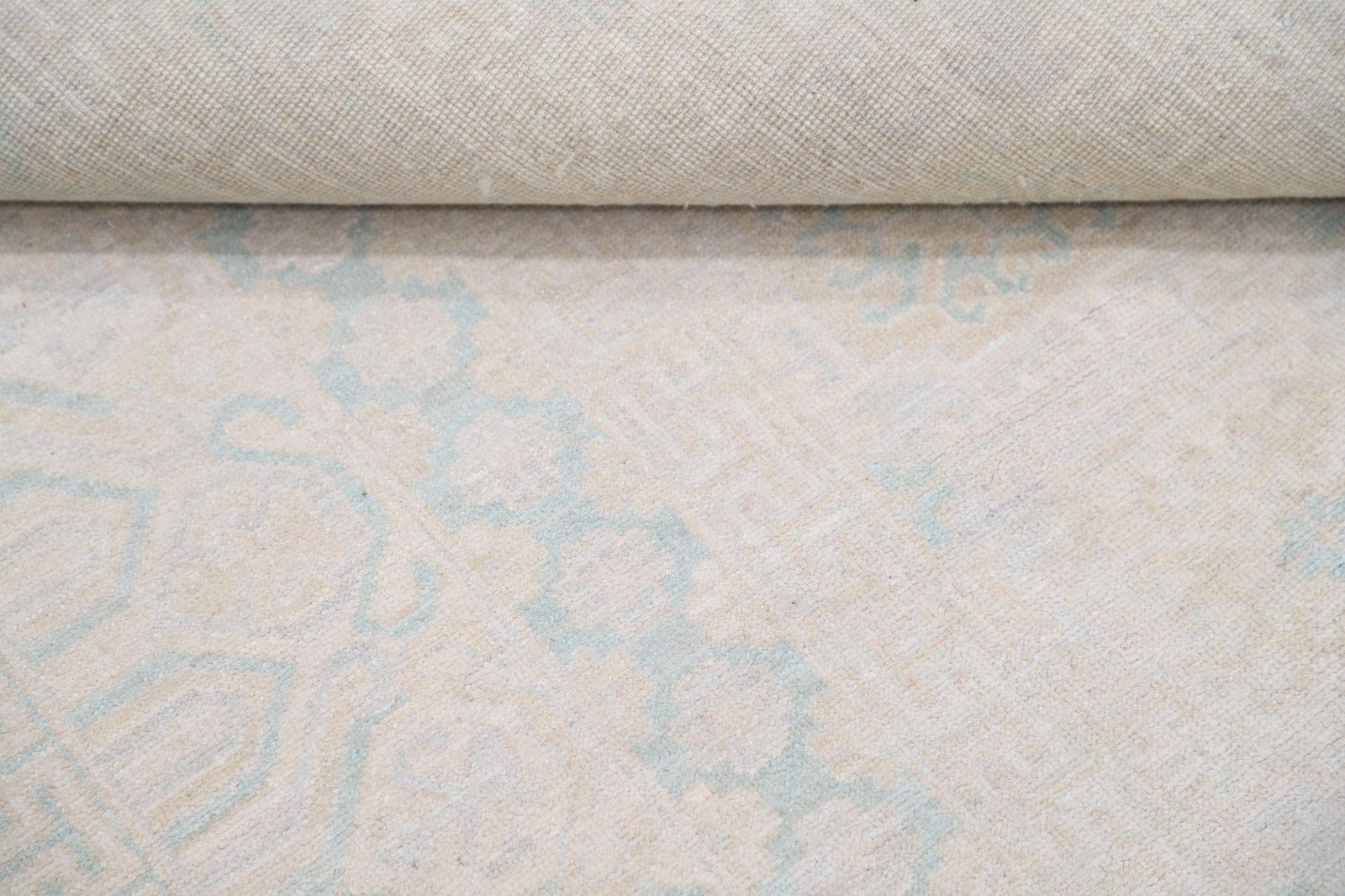 Tapis traditionnel fait main bleu et beige, 3,51 x 4,25 m. Tapis de salon photo vinterior