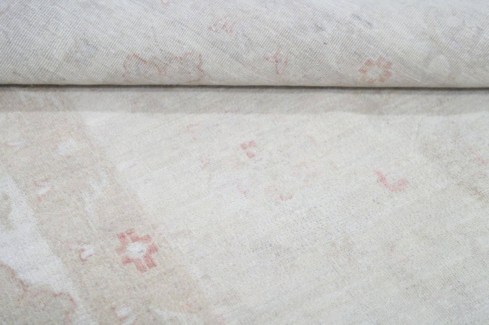 Handgeknoopt Beige Wollen Vloerkleed 2,65 x 3,61 m met Allover Bloemmotief photo 5373.0