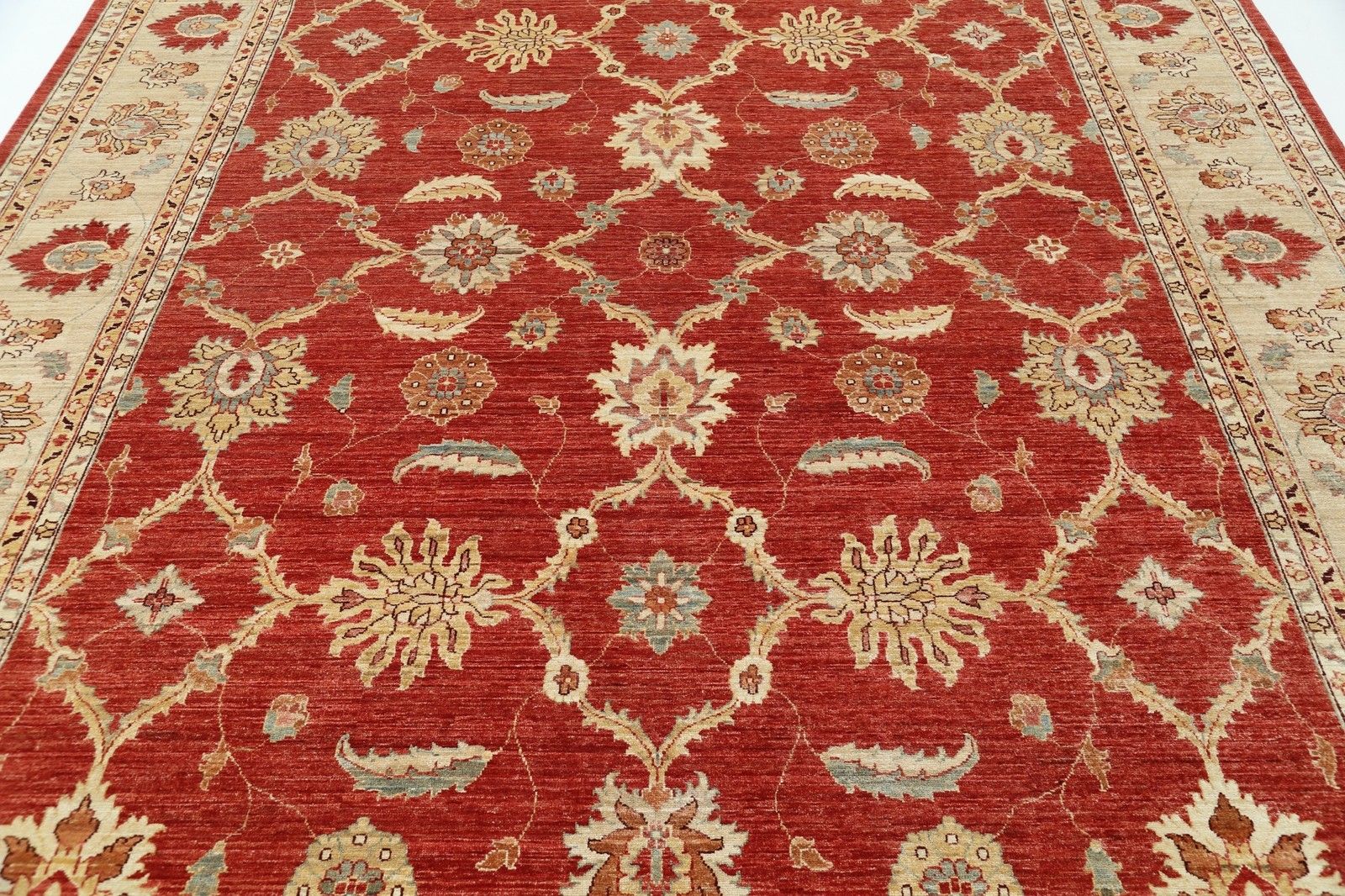 Tapis à motifs floraux noué à la main, 9 x 12,2 pi, en beige et rouge. Tapis traditionnel en laine photo 5373.0