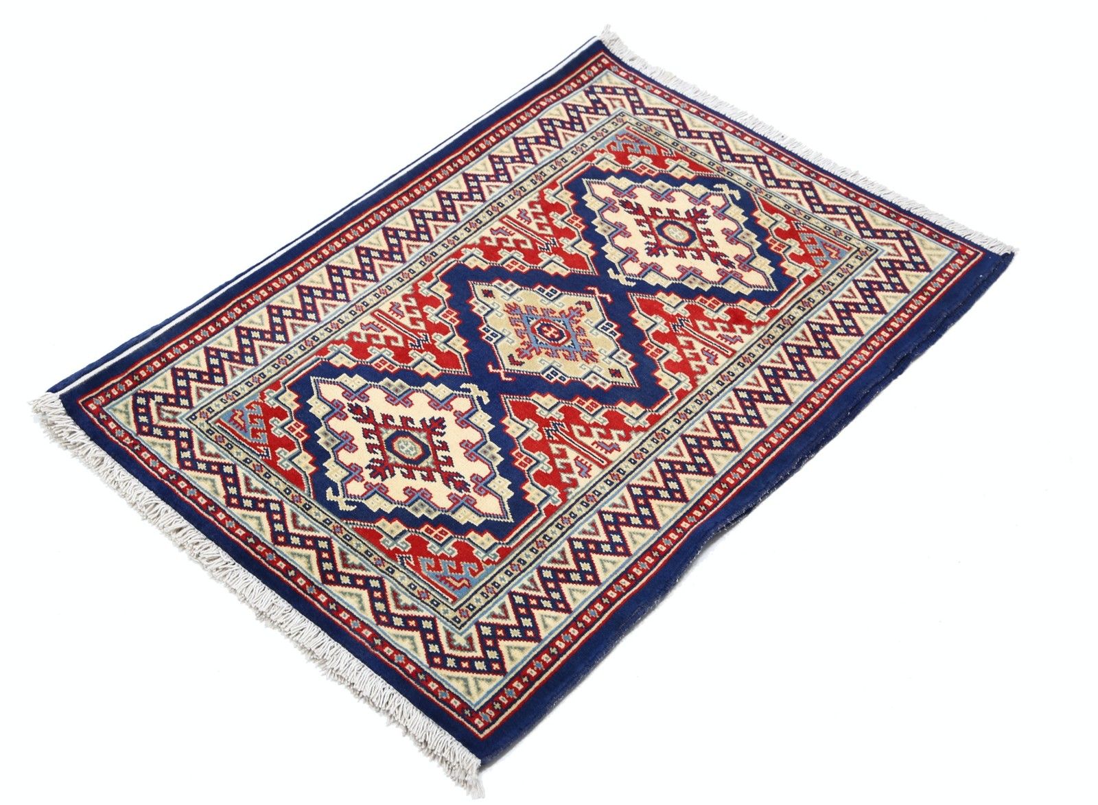 Tapis à motif médaillon géométrique, noué à la main, bleu marine, rouge et ivoire, 61 x 89 cm photo for sale
