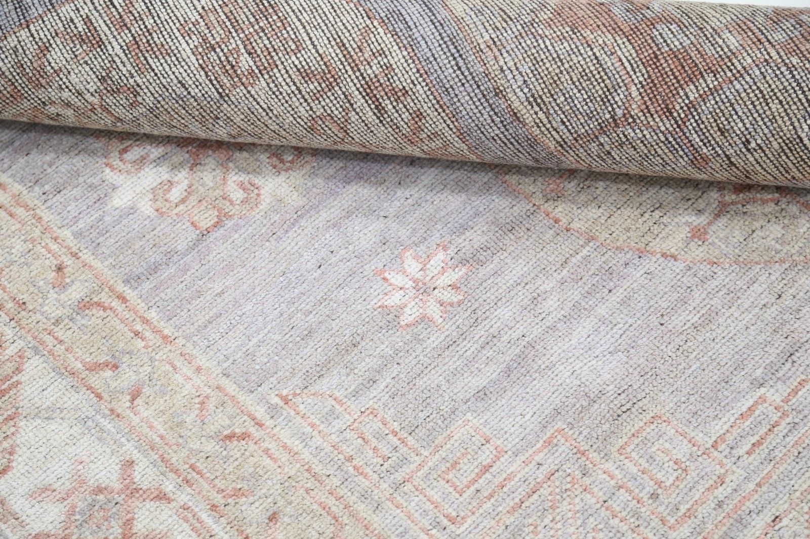 4,8 x 6,8 ft Handgeknoopt Turks Geometrisch Wollen Vloerkleed in Zachte Tinten photo 1592.0