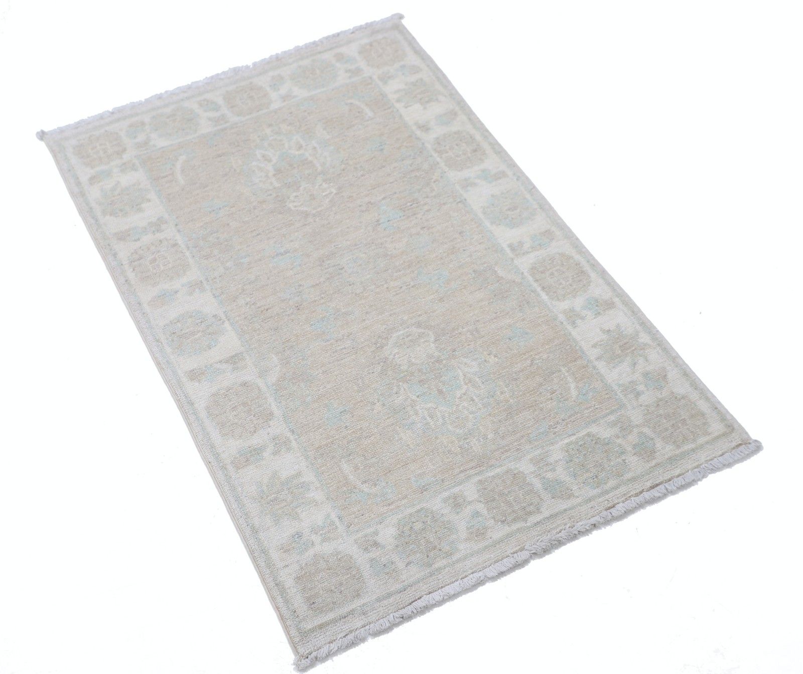 2x3,2 ft Traditioneel Beige Bloemen Accent Vloerkleed. Handgeknoopt Klein Vloerkleed. 100% Wol photo furniture