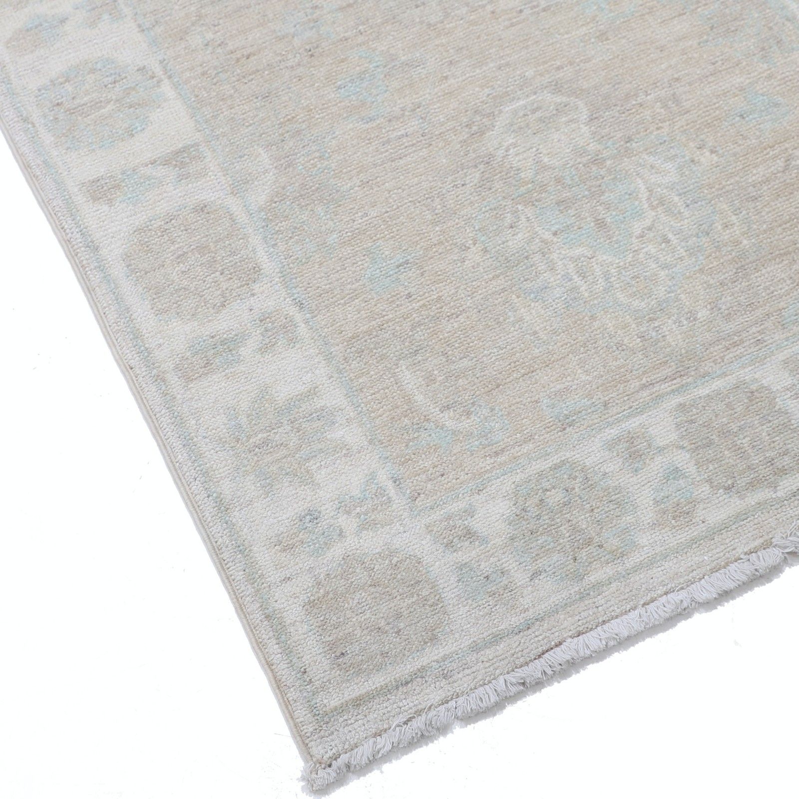 Tapis d'appoint traditionnel beige à motifs floraux, 2 x 3,2 pi. Petit tapis noué à la main. 100 % laine photo vinterior
