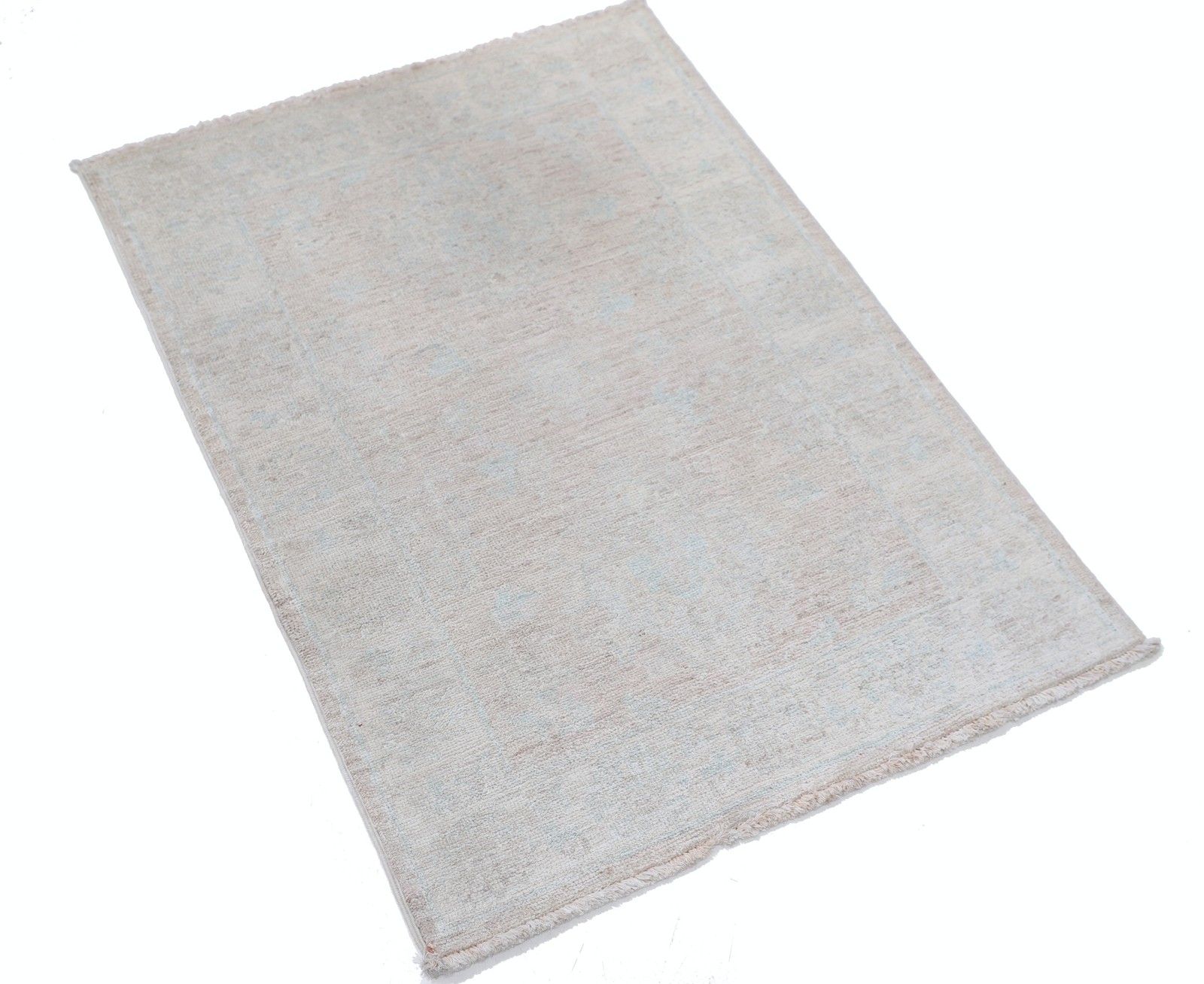 2.2x3 Ft Traditional Handknotted Beige Accent Rug For Bedroom And Entryway Decor photo furniture