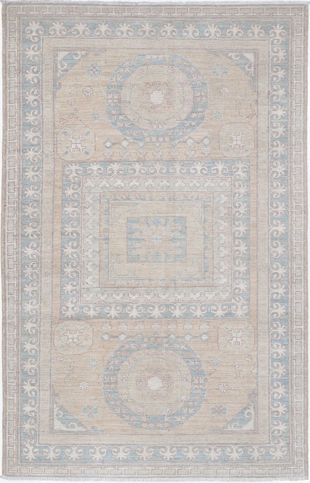 Tapis artisanal aux tons doux, 4,4 x 7 pi, pour salon, chambre et salle à manger