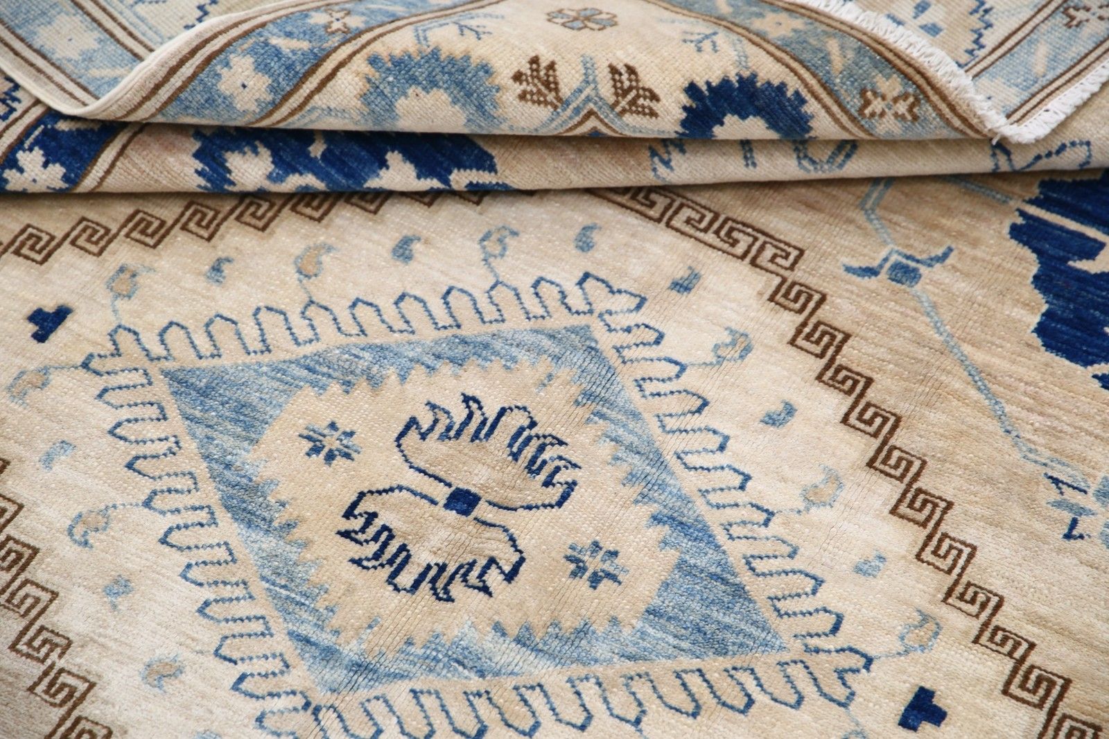 4,7 x 6,6 ft, 100% natuurlijke wol, handgeknoopt Turks vloerkleed voor de woonkamer photo Textiel