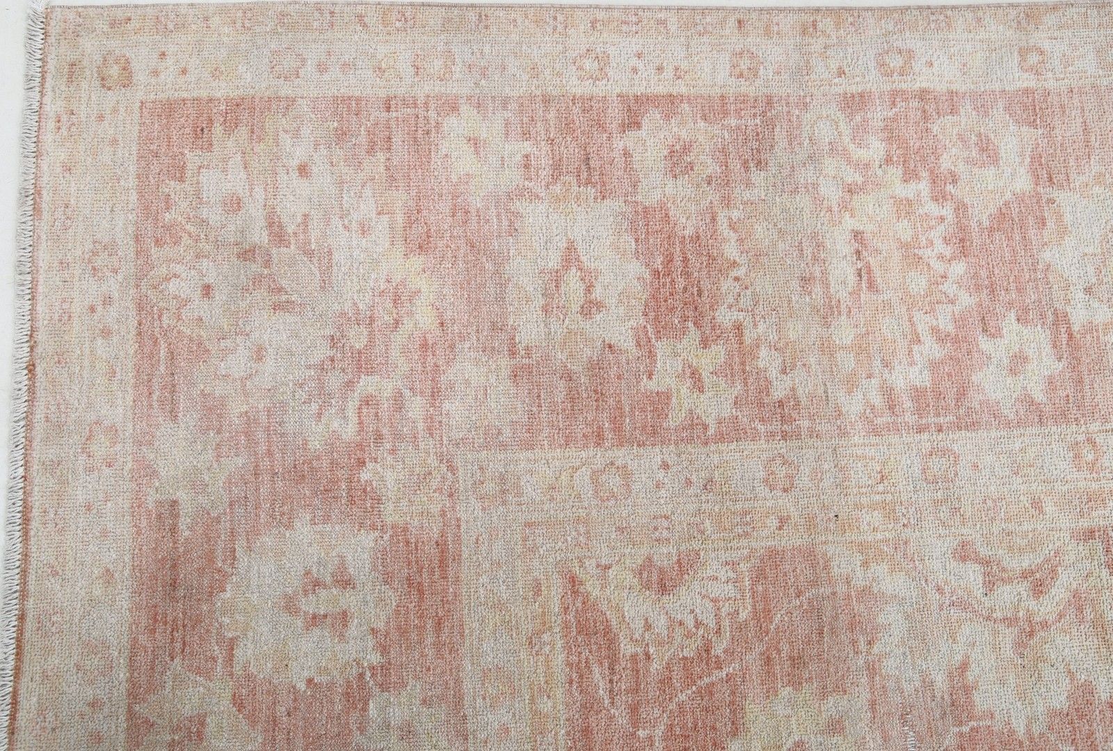 8x10 Ft Hand Knotted Blush And Ivory Rug. Floral Design Carpet For Living Room photo vinterior