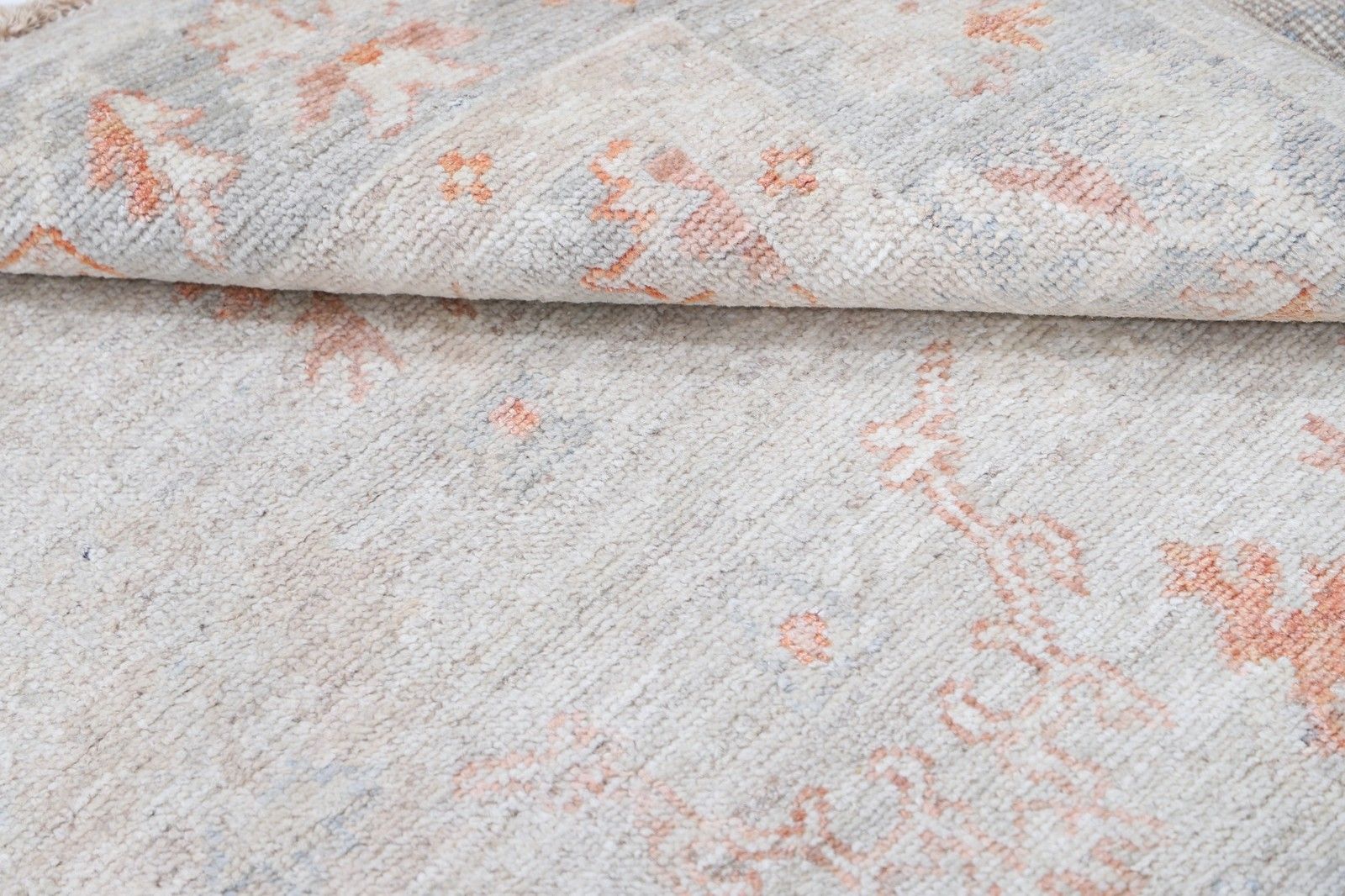 4x6 Ft Handmade Ivory, Peach, Light Blue Area Rug With Subtle Botanical Design photo Textiles