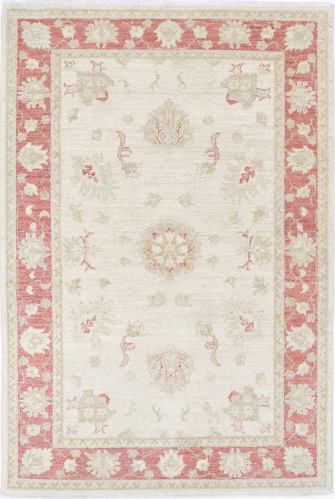 Tapis d'appoint Oushak floral noué à la main, champ beige et bordure rouge, 1,02 x 1,48 m