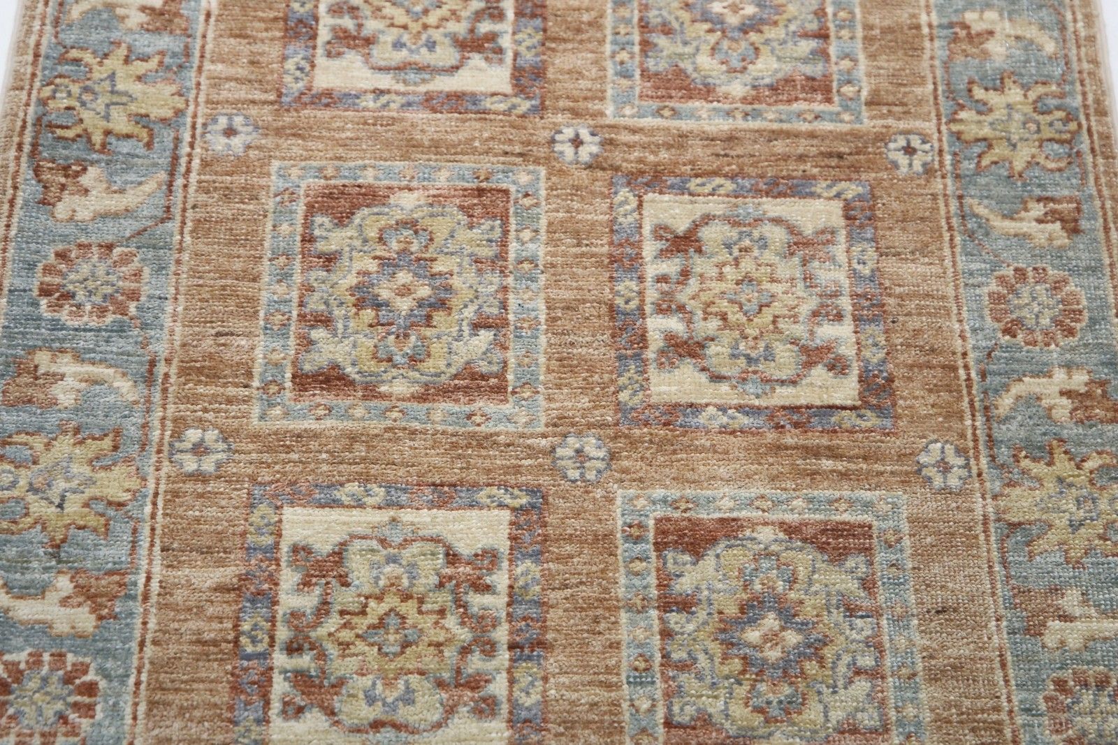 Tapis en laine turc noué à la main, rouge, beige, bleu clair et ivoire, 0,67 x 1 m photo 422.0
