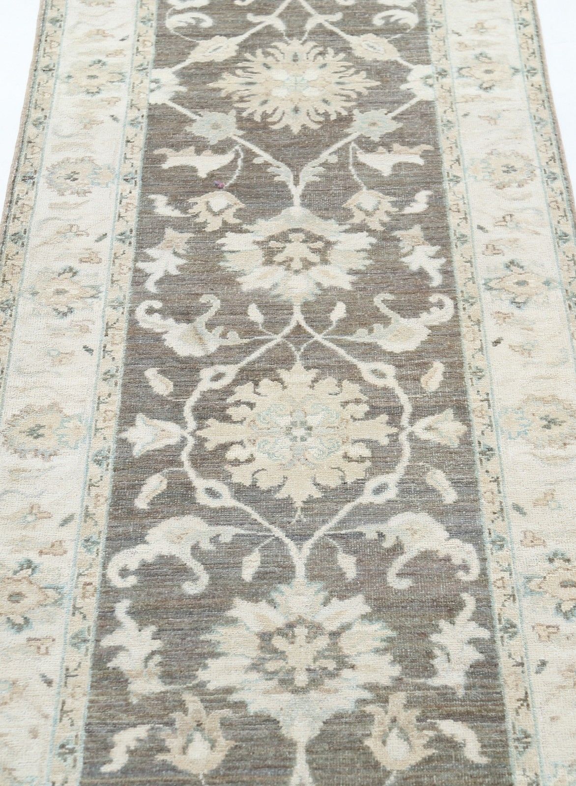 2,4 x 10 ft Bloemen Gangloper. Handgemaakte Keukenmat in Beige en Bruin photo for sale