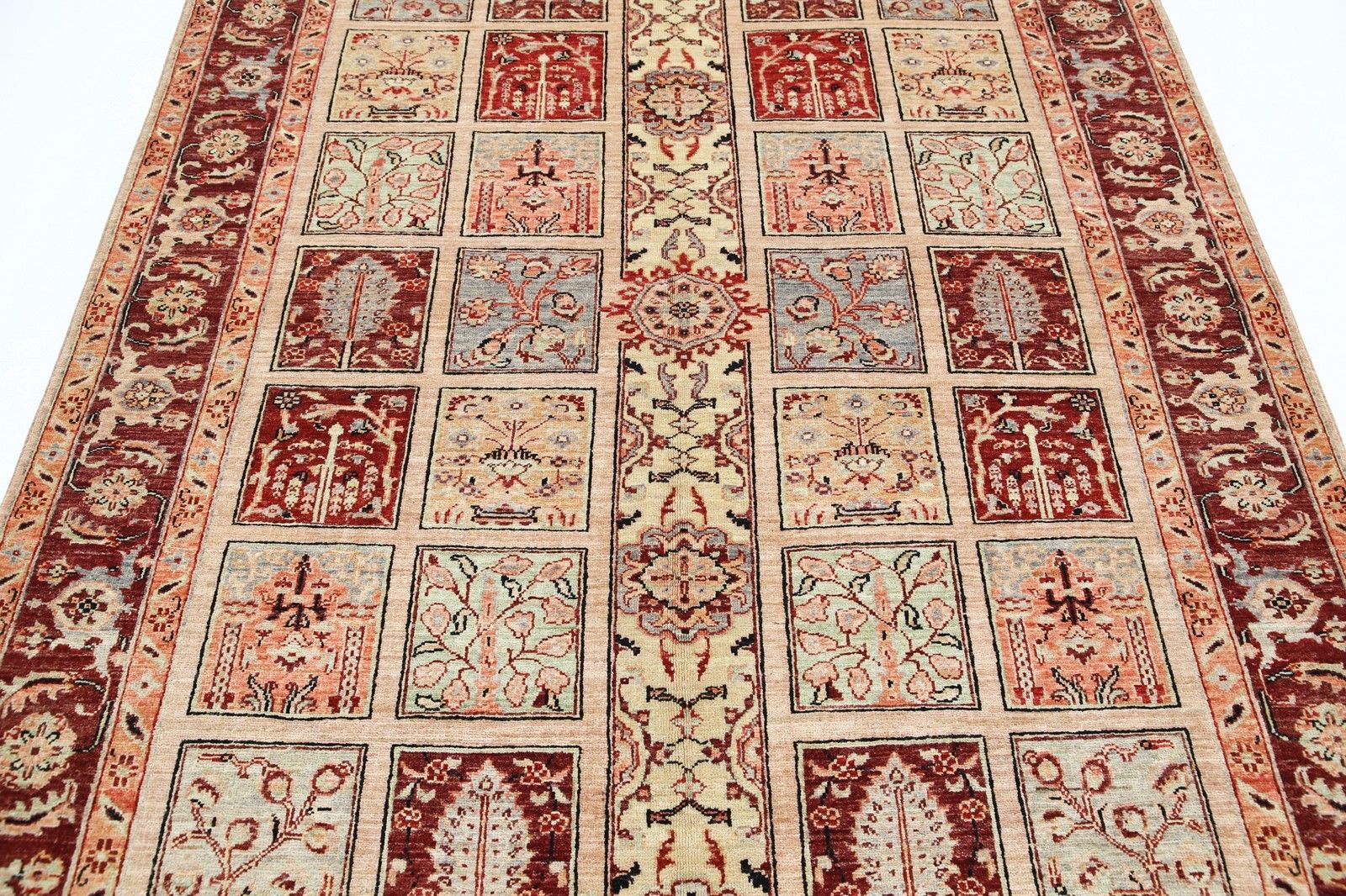 5.7x7.7 Ft Hand Knotted Blush And Ivory Wool Area Rug With Floral Design photo 2081.0