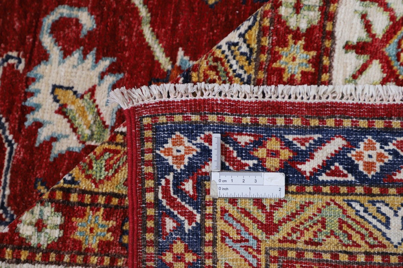 Grand tapis noué main 3,08 x 4,32 m pour salon. Tapis tribal rouge photo vinterior