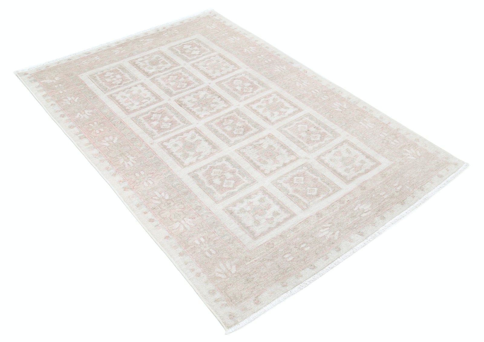 Tapis en laine noué à la main, motif à panneaux, rose poudré et ivoire - 120 x 173 cm photo furniture