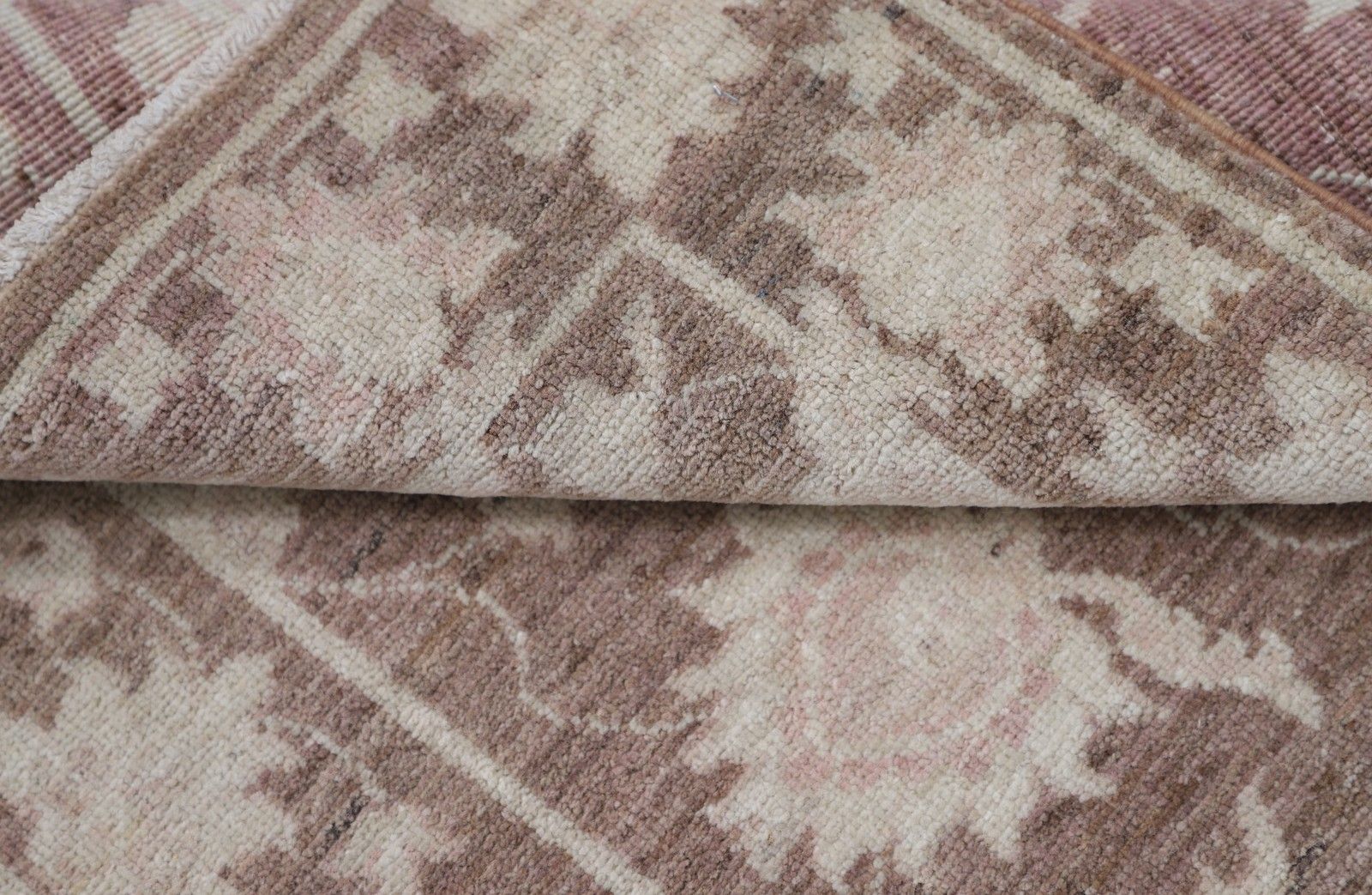 2.2x3.2 Ft Handknotted Brown And Ivory Wool Area Rug. Floral Patterned Small Rug photo Textiles