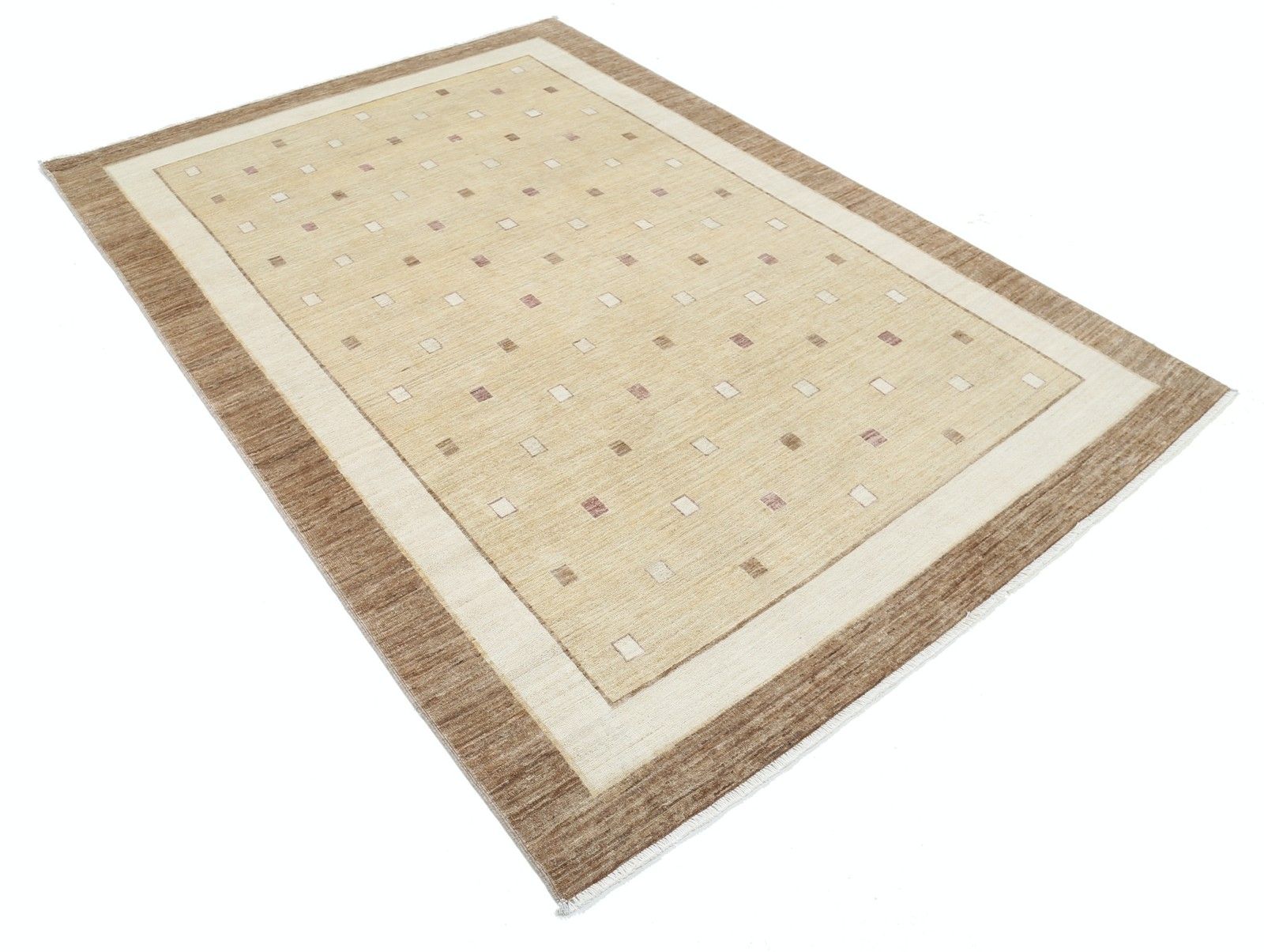 Tapis noué à la main beige et taupe, 1,71 x 2,44 m. Tapis à motif géométrique minimaliste à points photo furniture