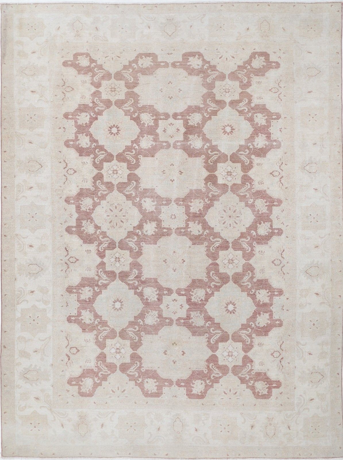 Tapis noué à la main beige et rose poudré, 270 x 366 cm. Tapis à motif floral traditionnel