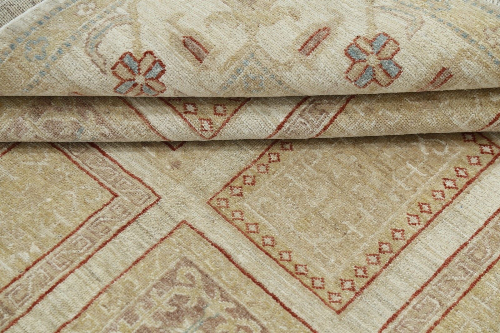 5.7x7.8 Ft 100% Natural Wool Hand Knotted Turkish Area Rug For Living Room photo 2159.0